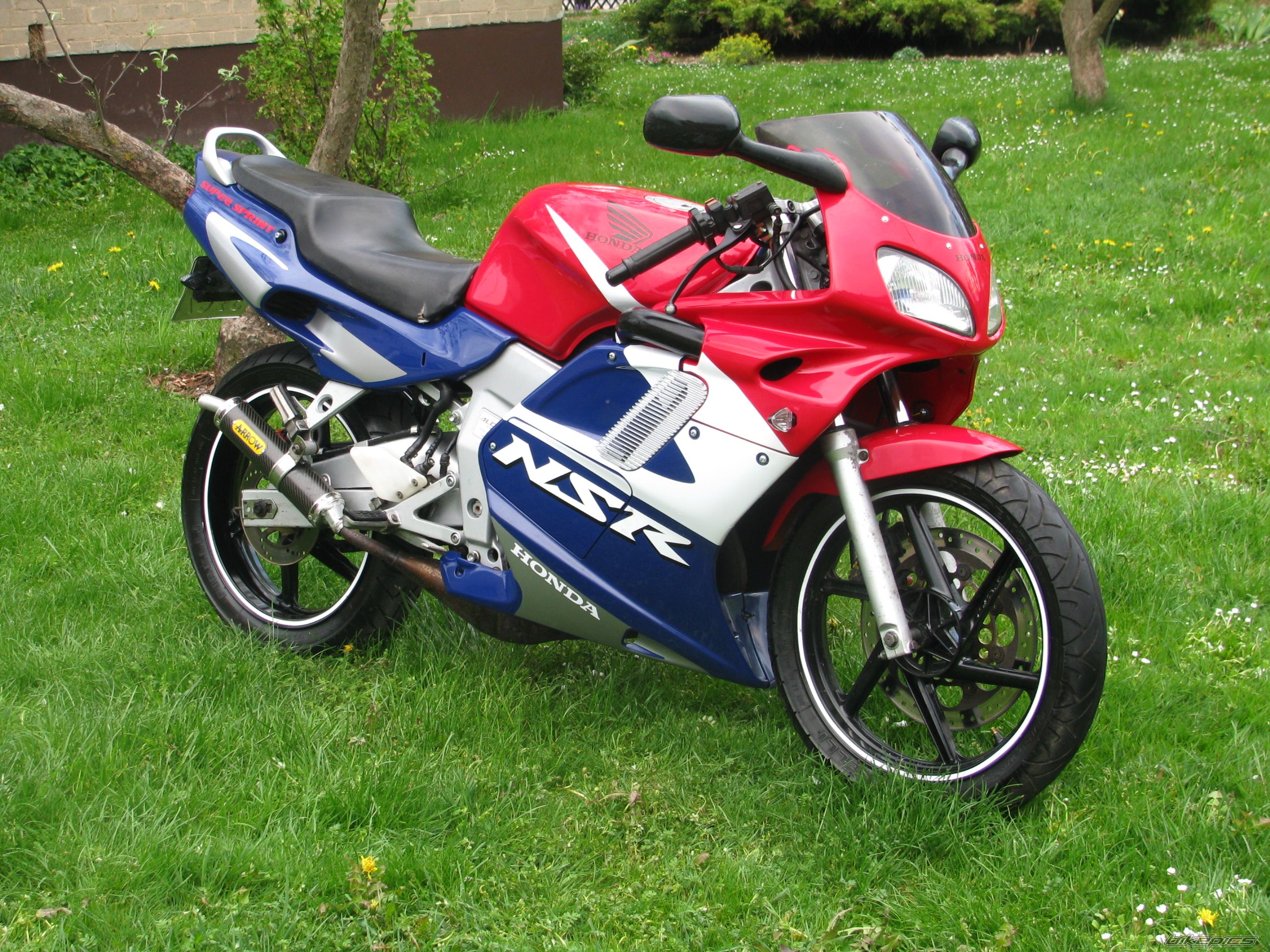 Photo 2426952