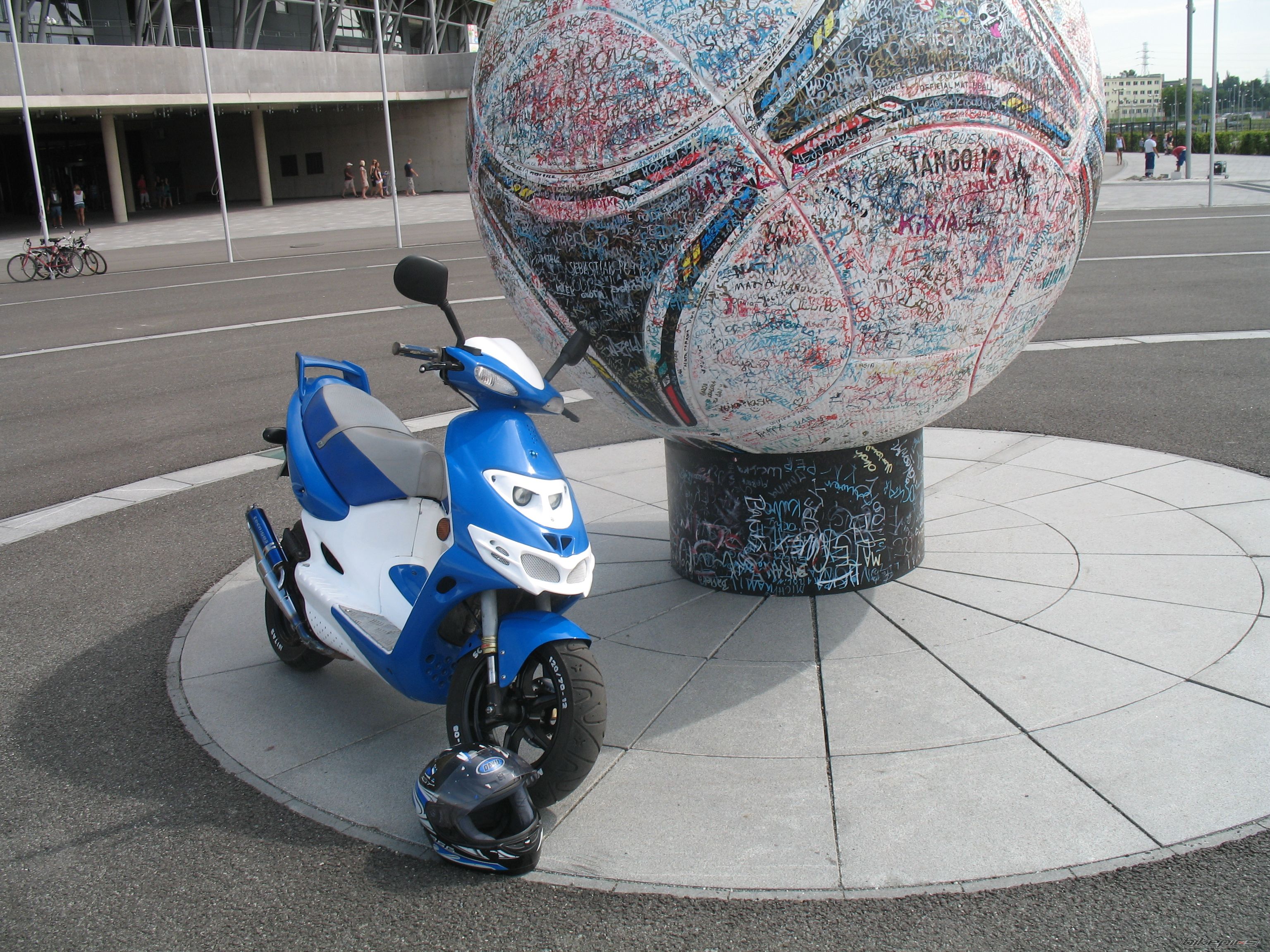Photo 2427147