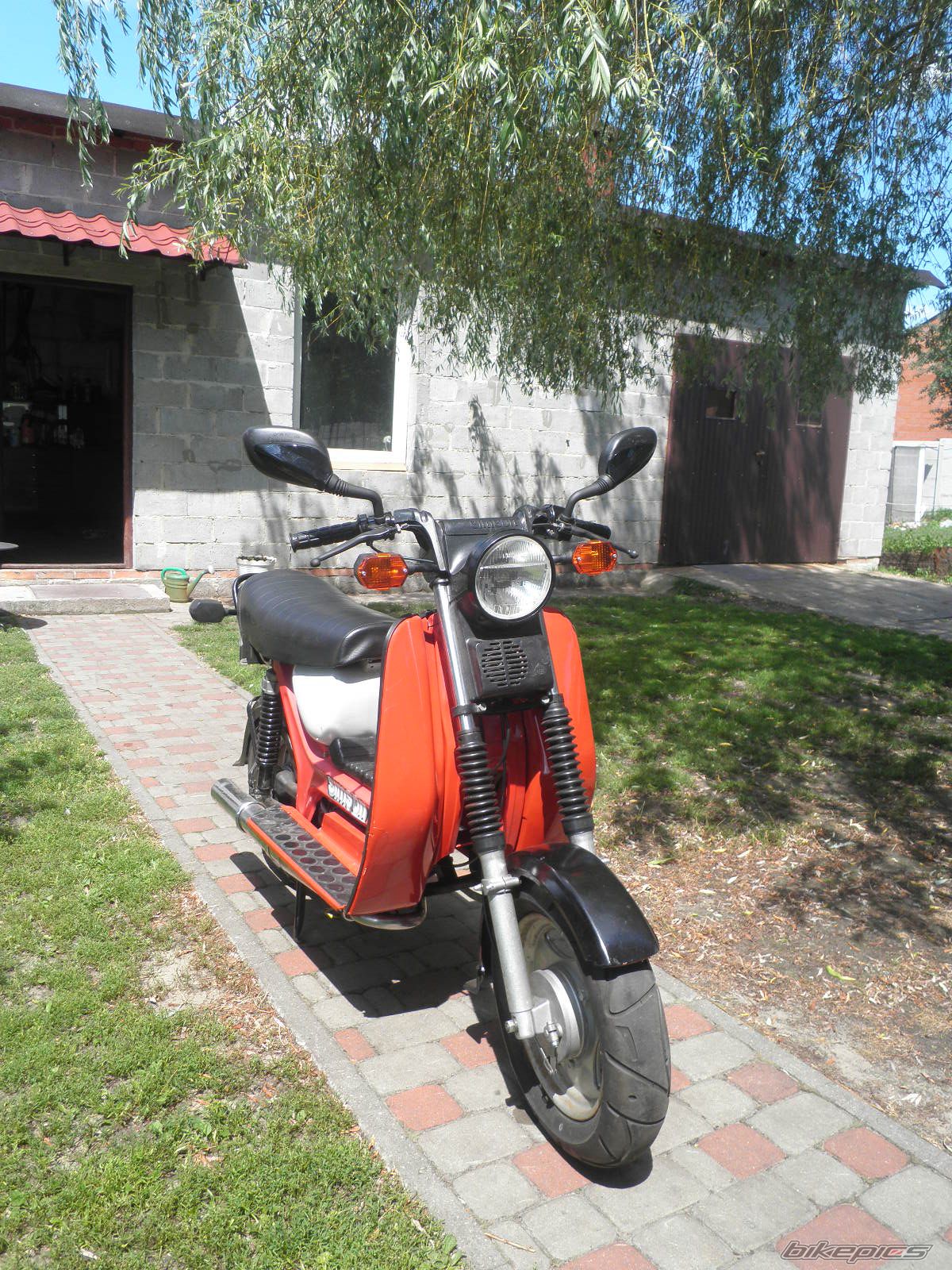 Photo 2427470