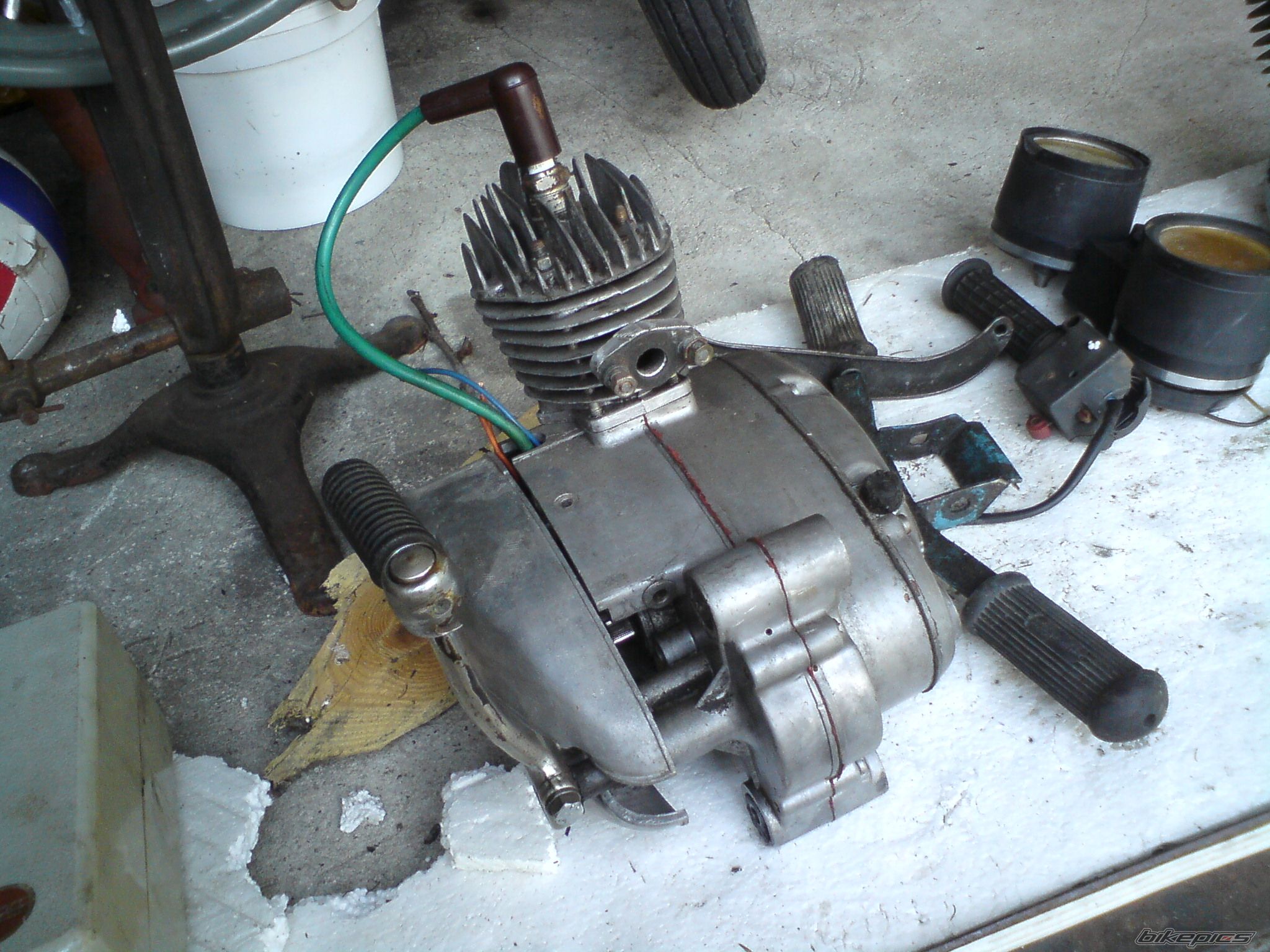 Photo 2427543