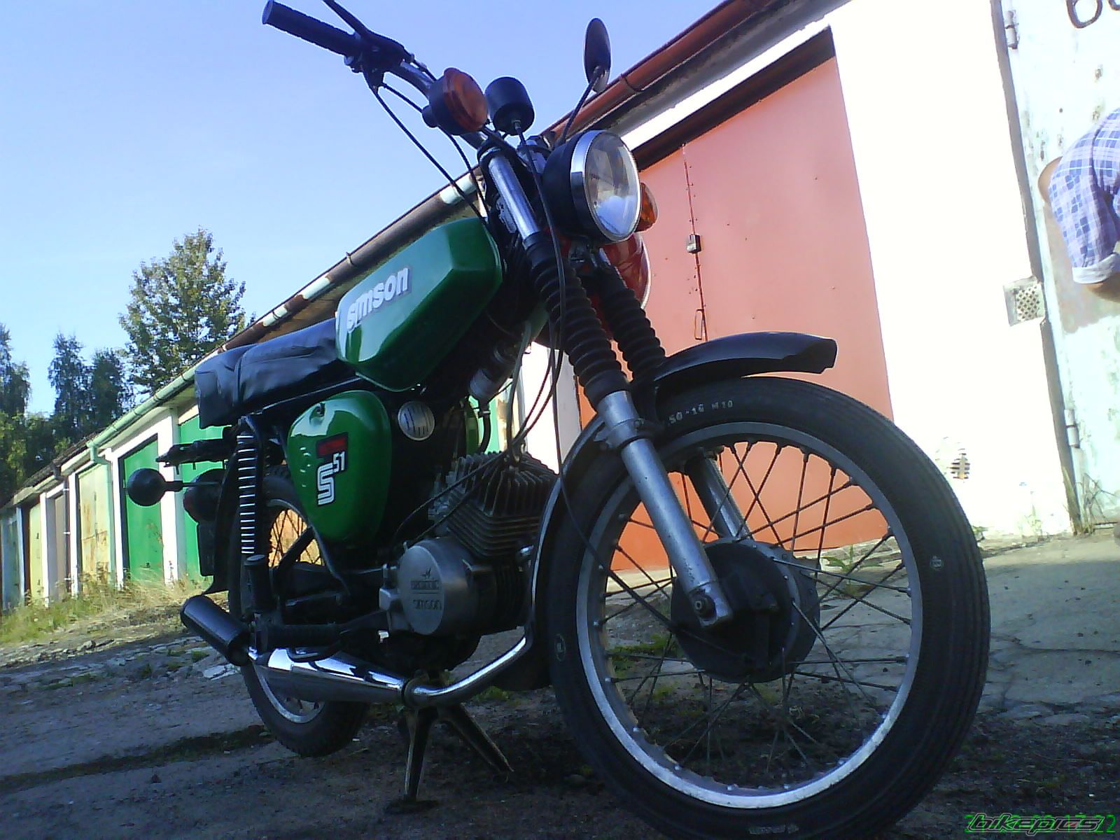 Photo 2427554