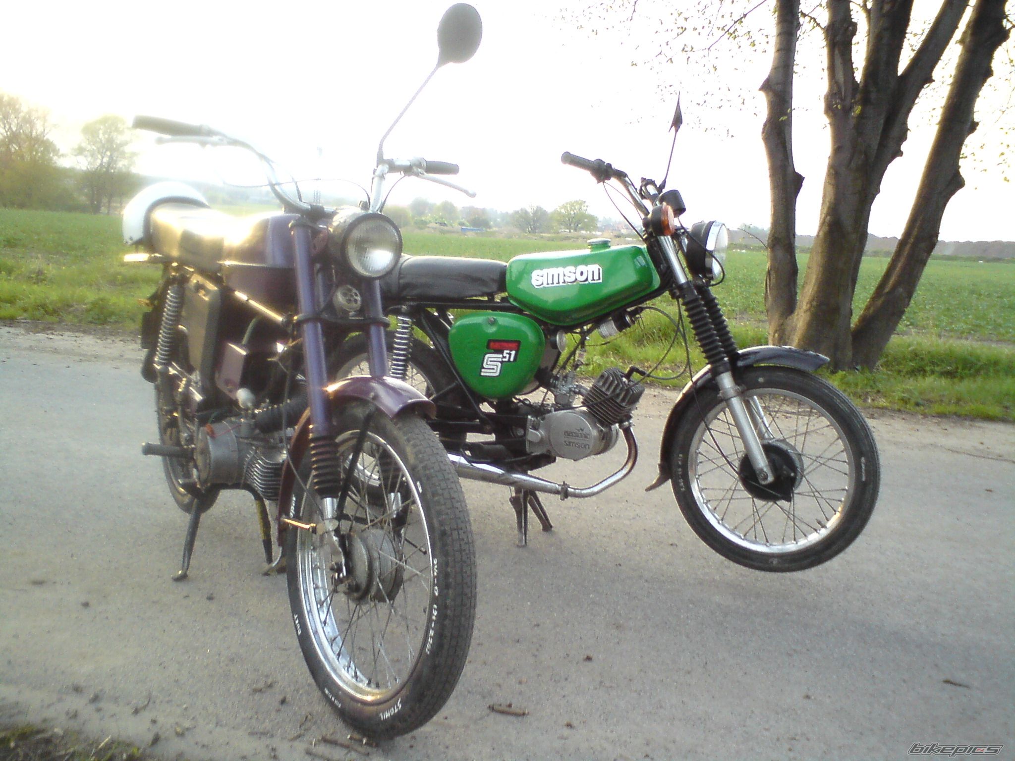 Photo 2427576