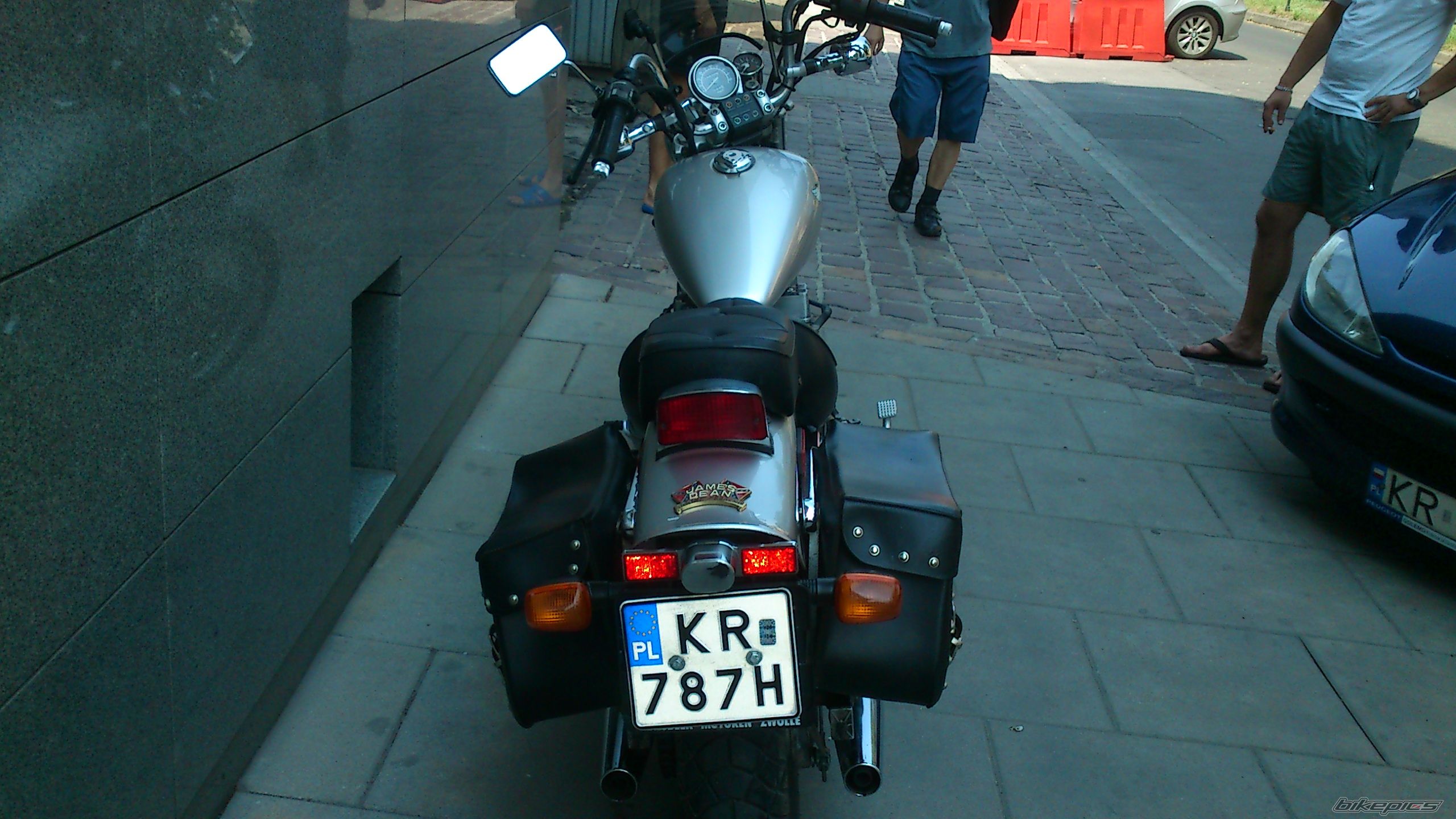 Photo 2427661