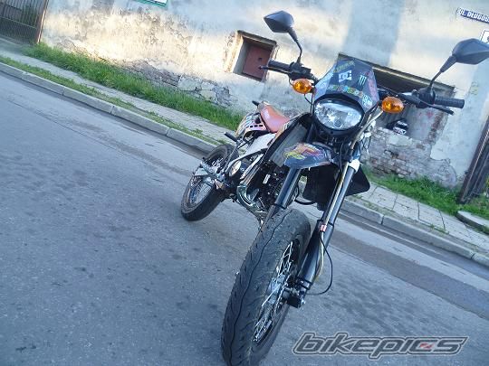 Photo 2427744
