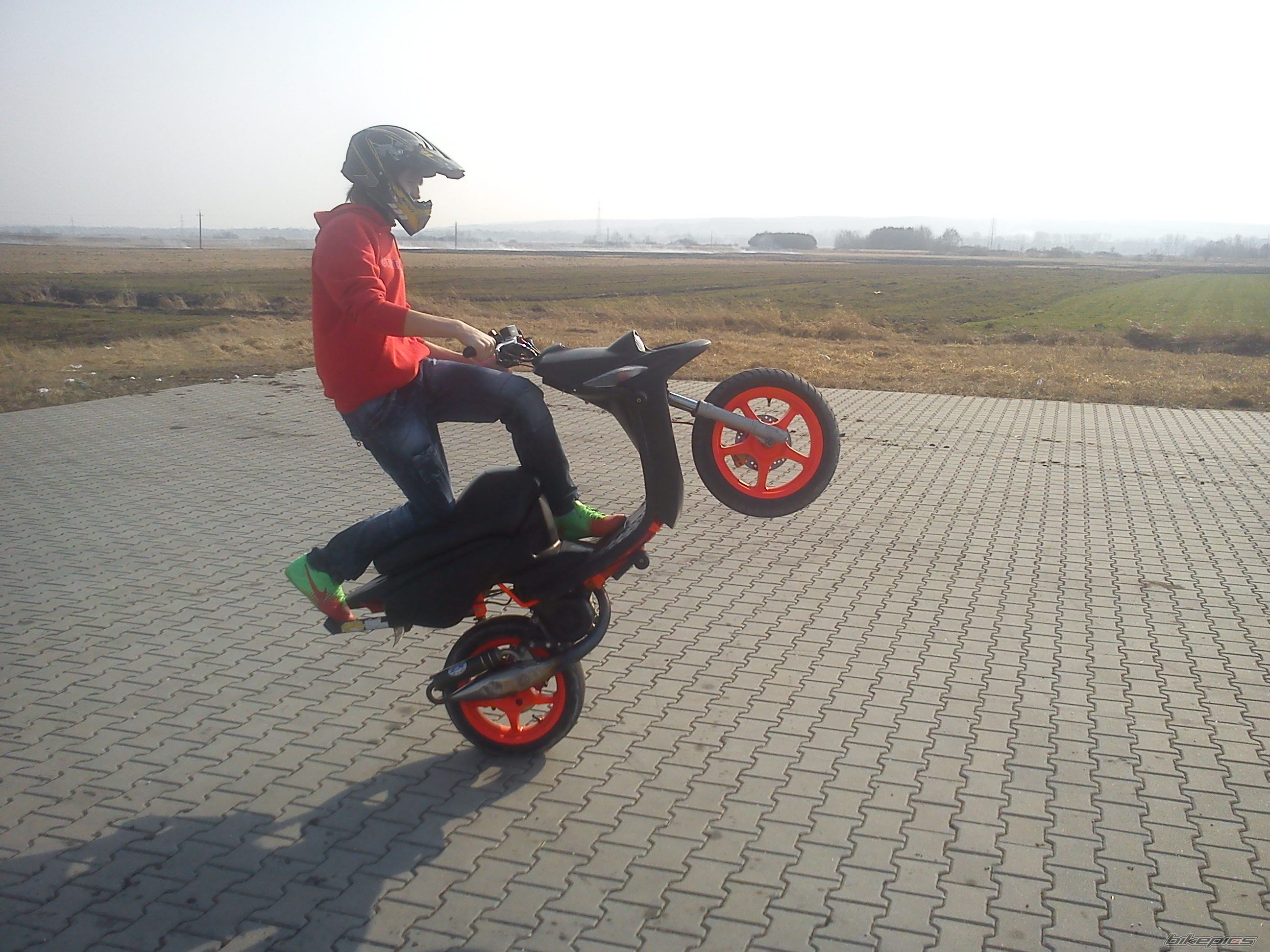 Photo 2427772
