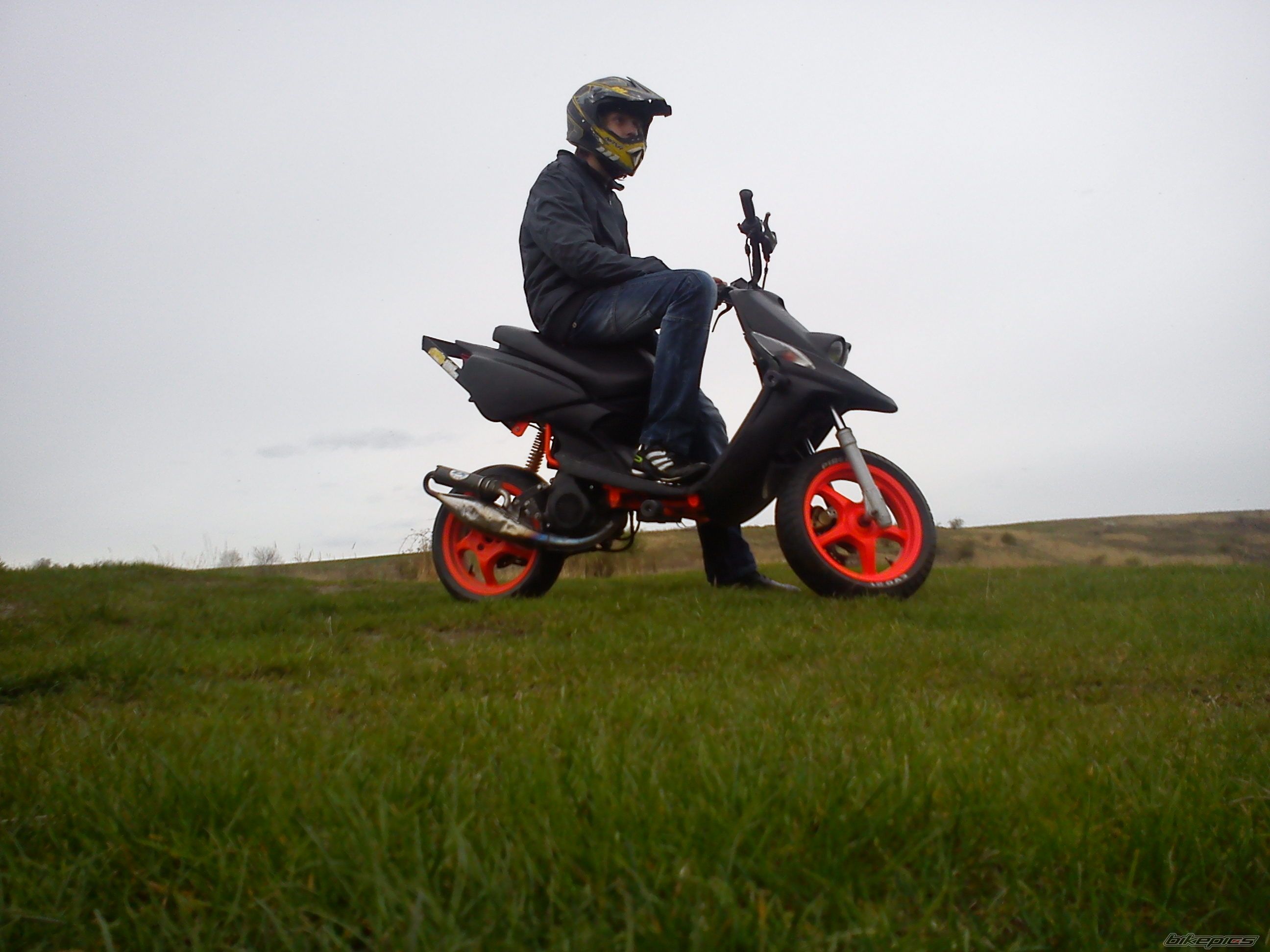 Photo 2427777