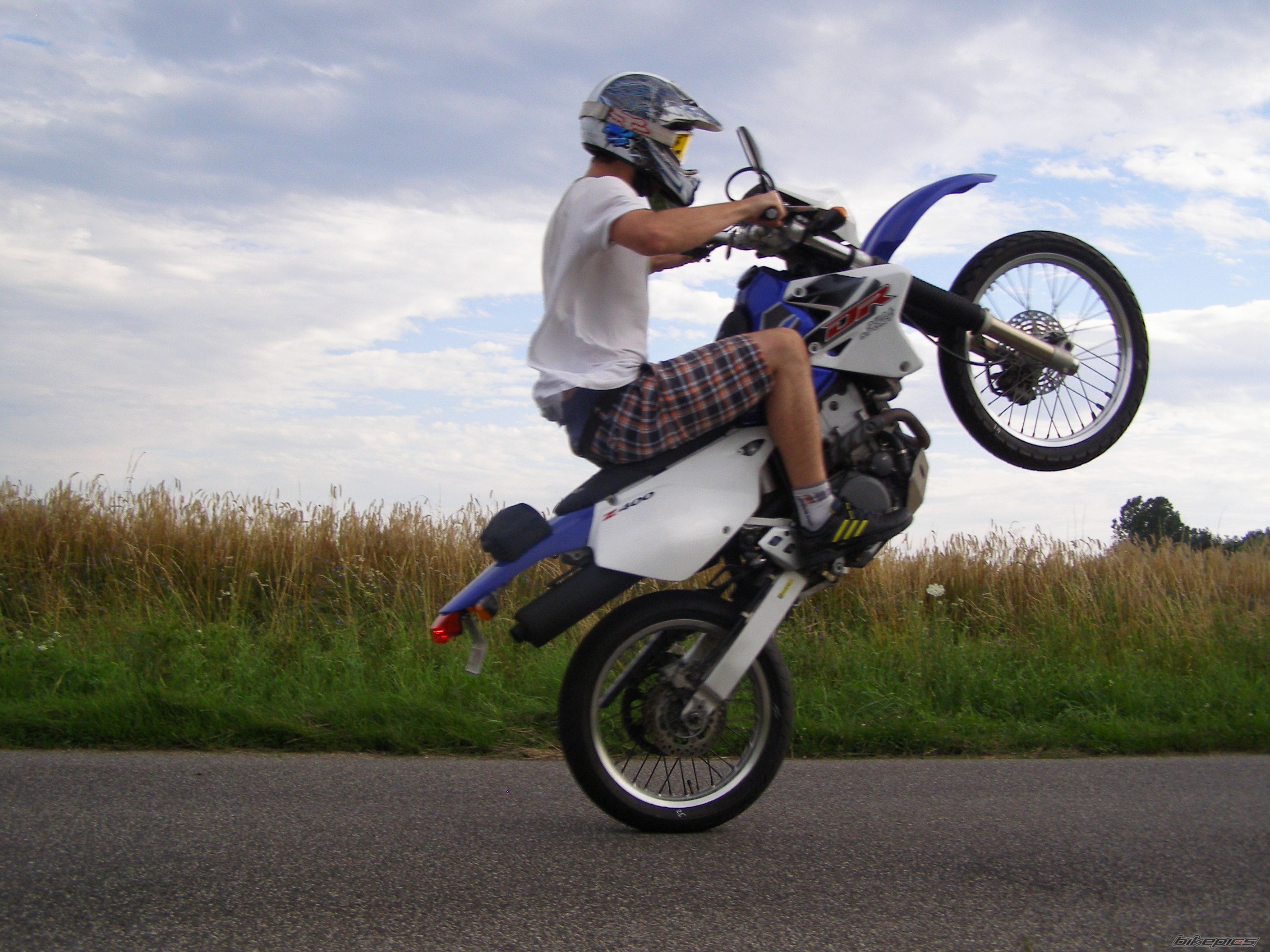 Photo 2427804