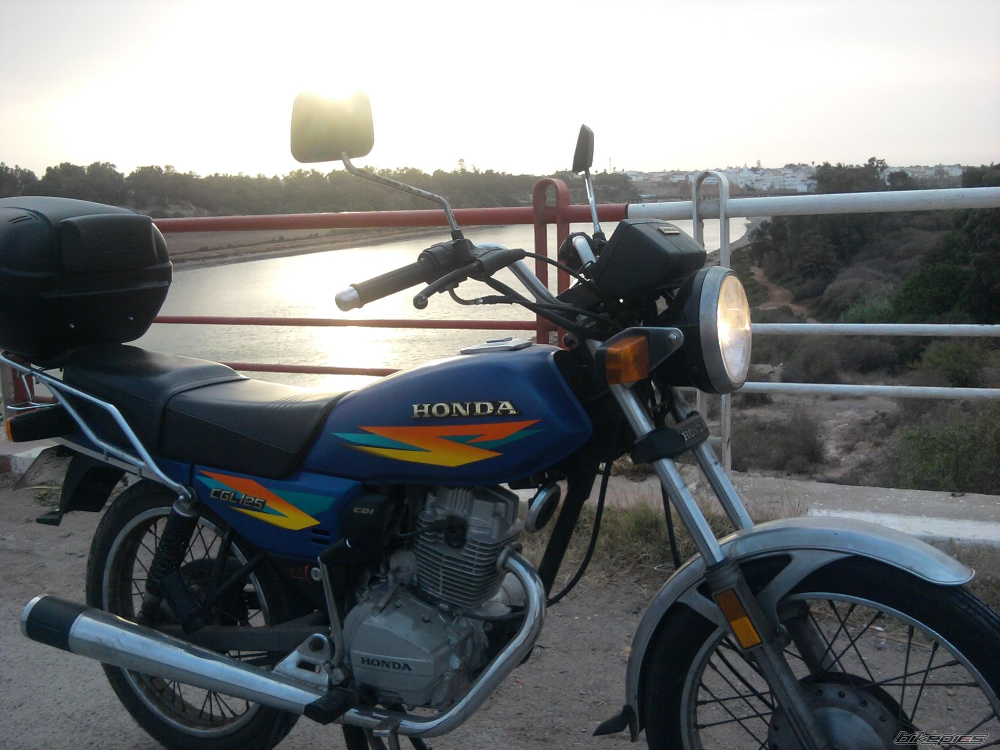 Photo 2427812