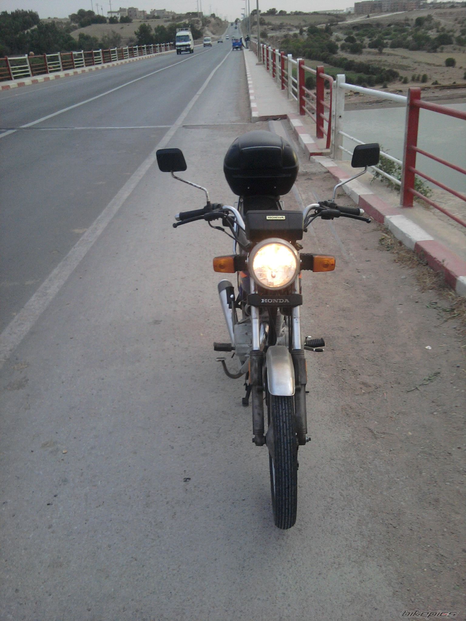 Photo 2427816