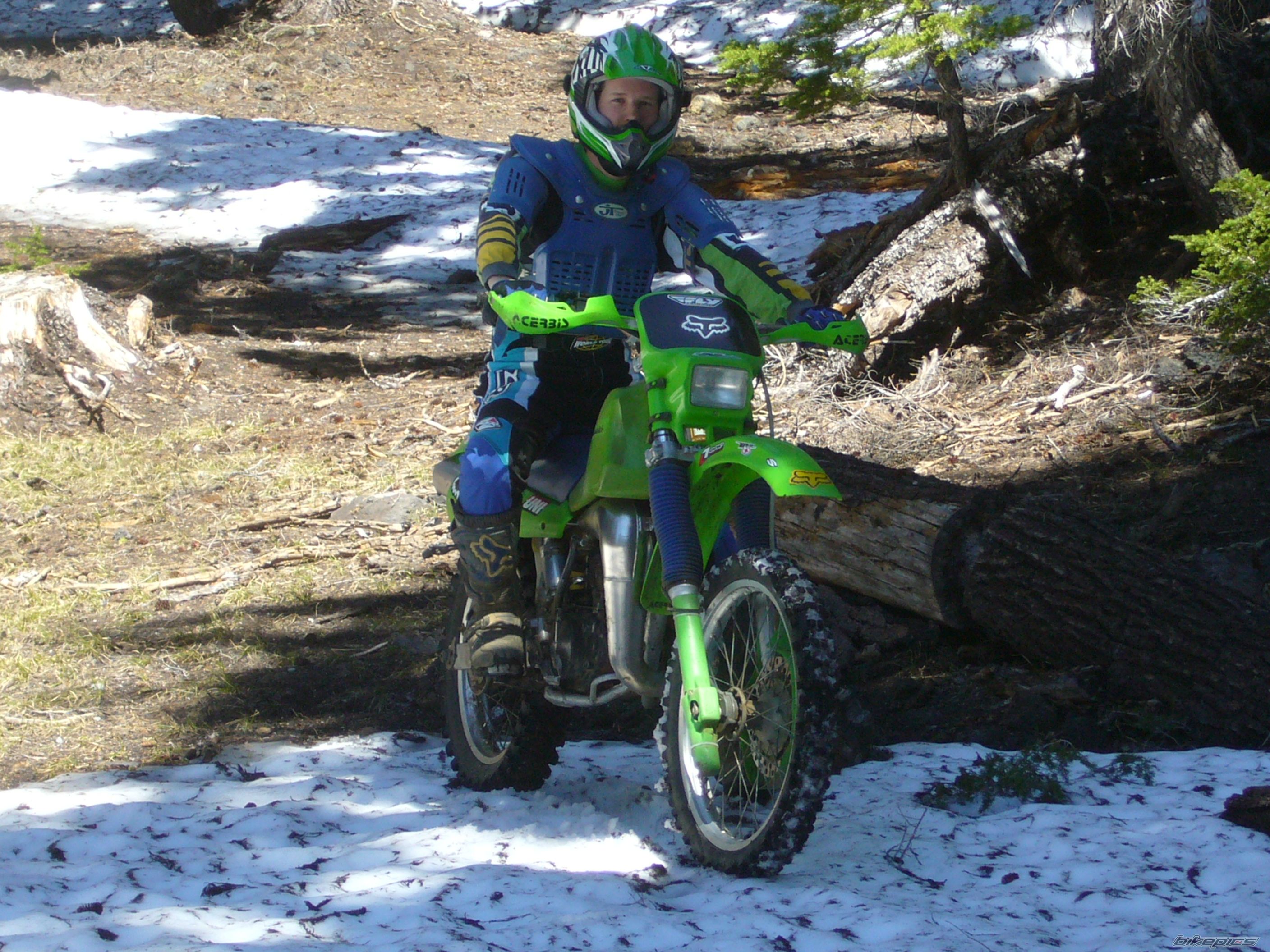 Photo 2427840