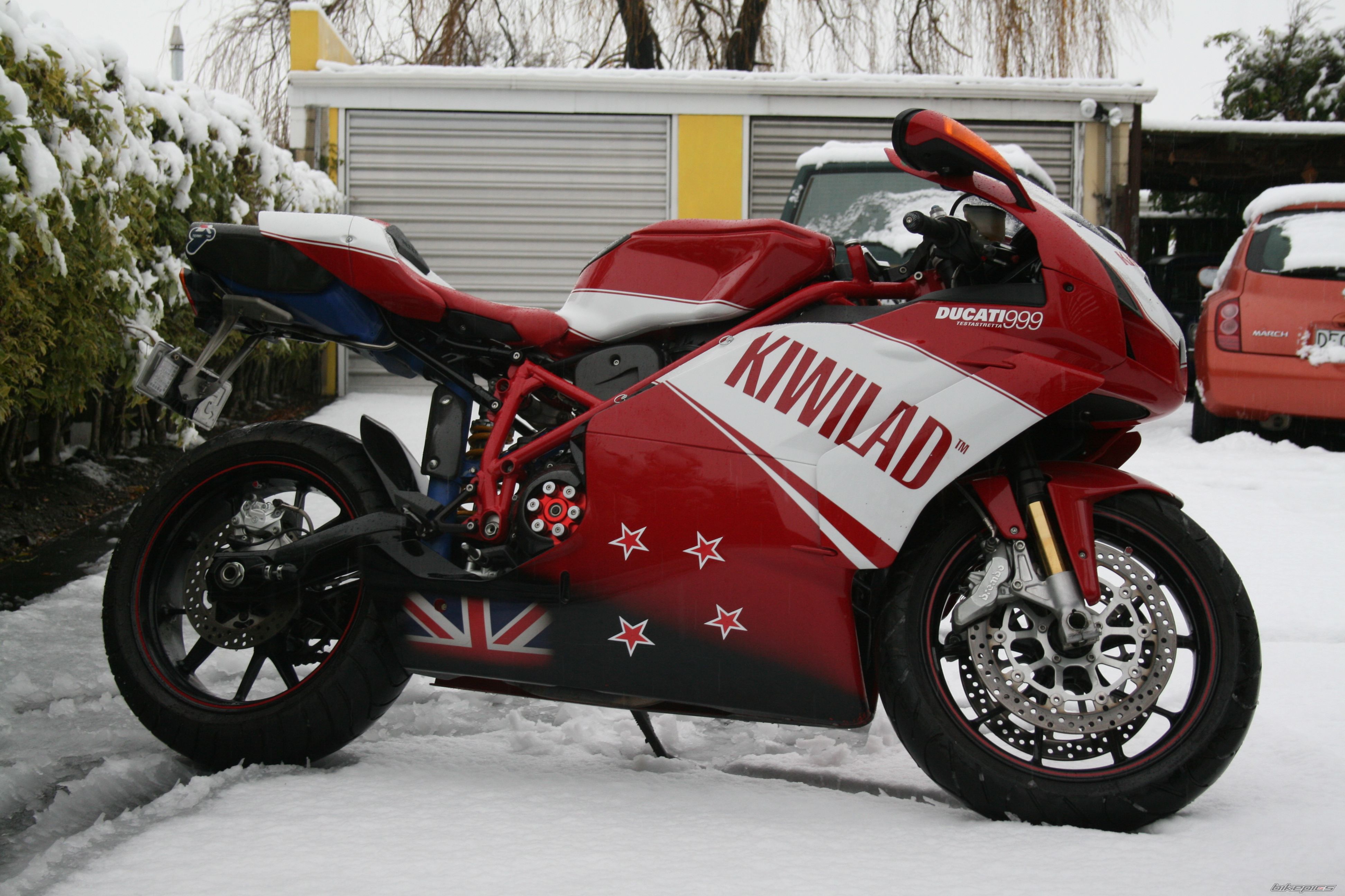 Photo 2428354