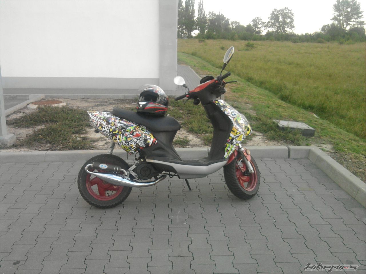 Photo 2428436