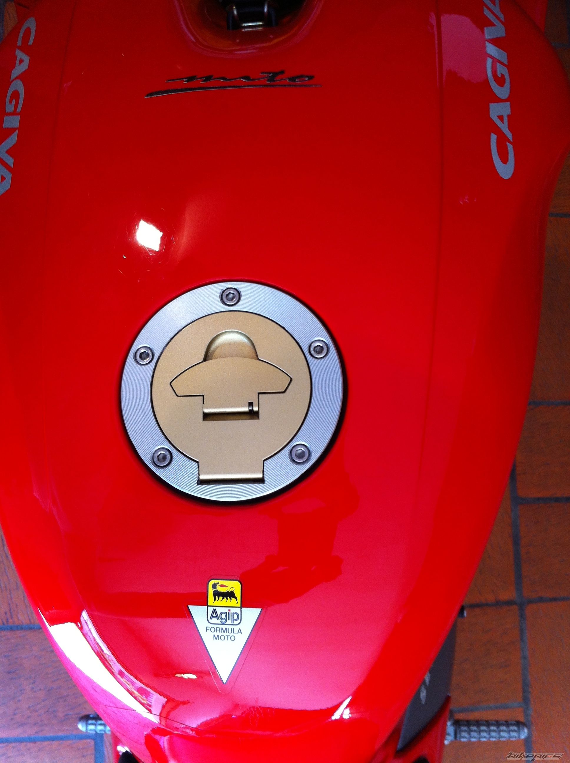 Photo 2428444