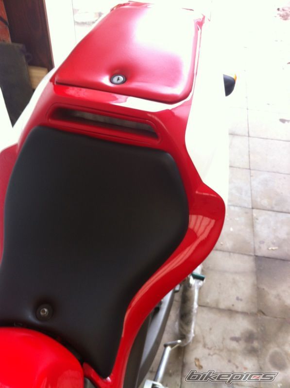 Photo 2428453