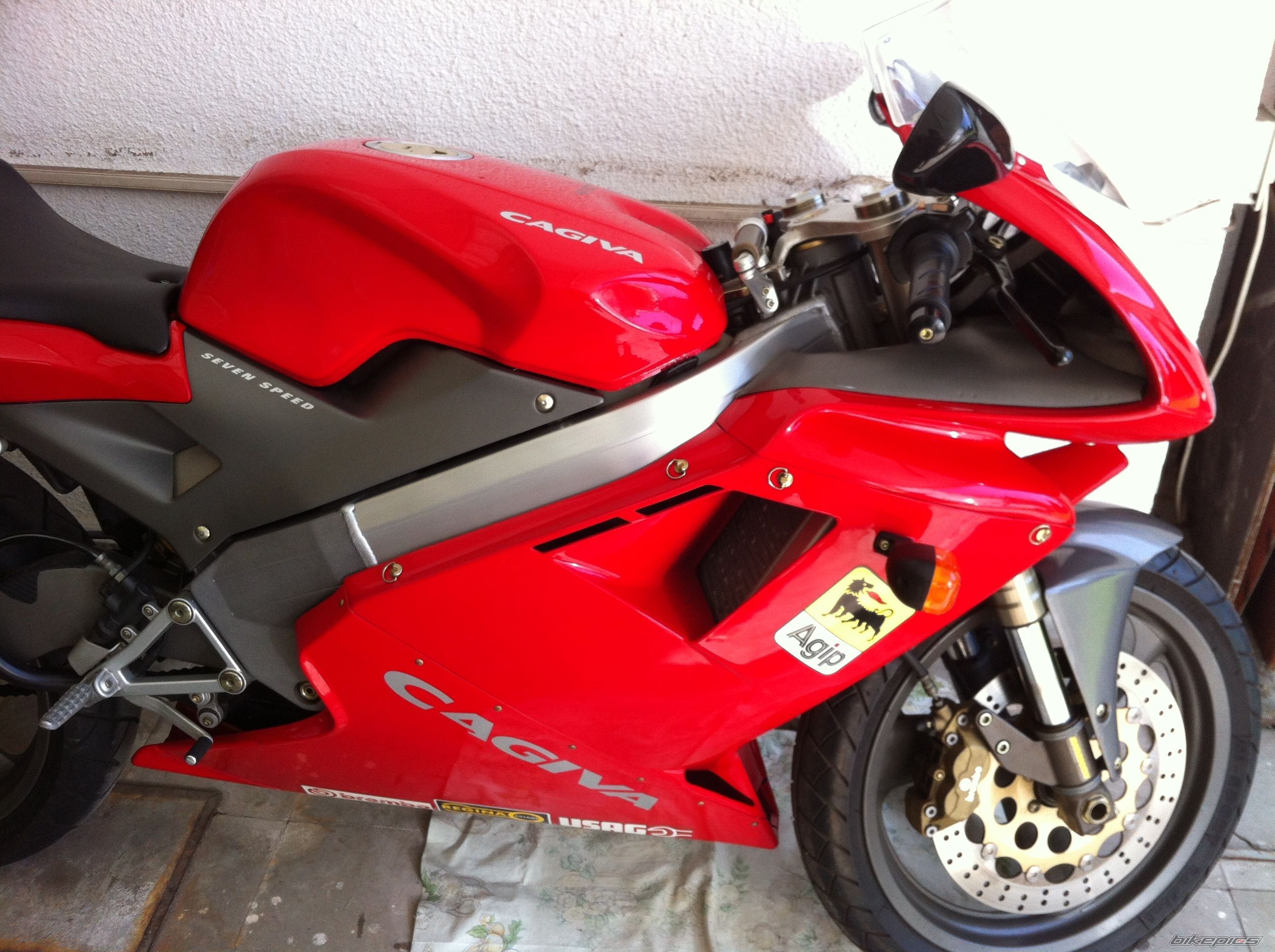 Photo 2428455