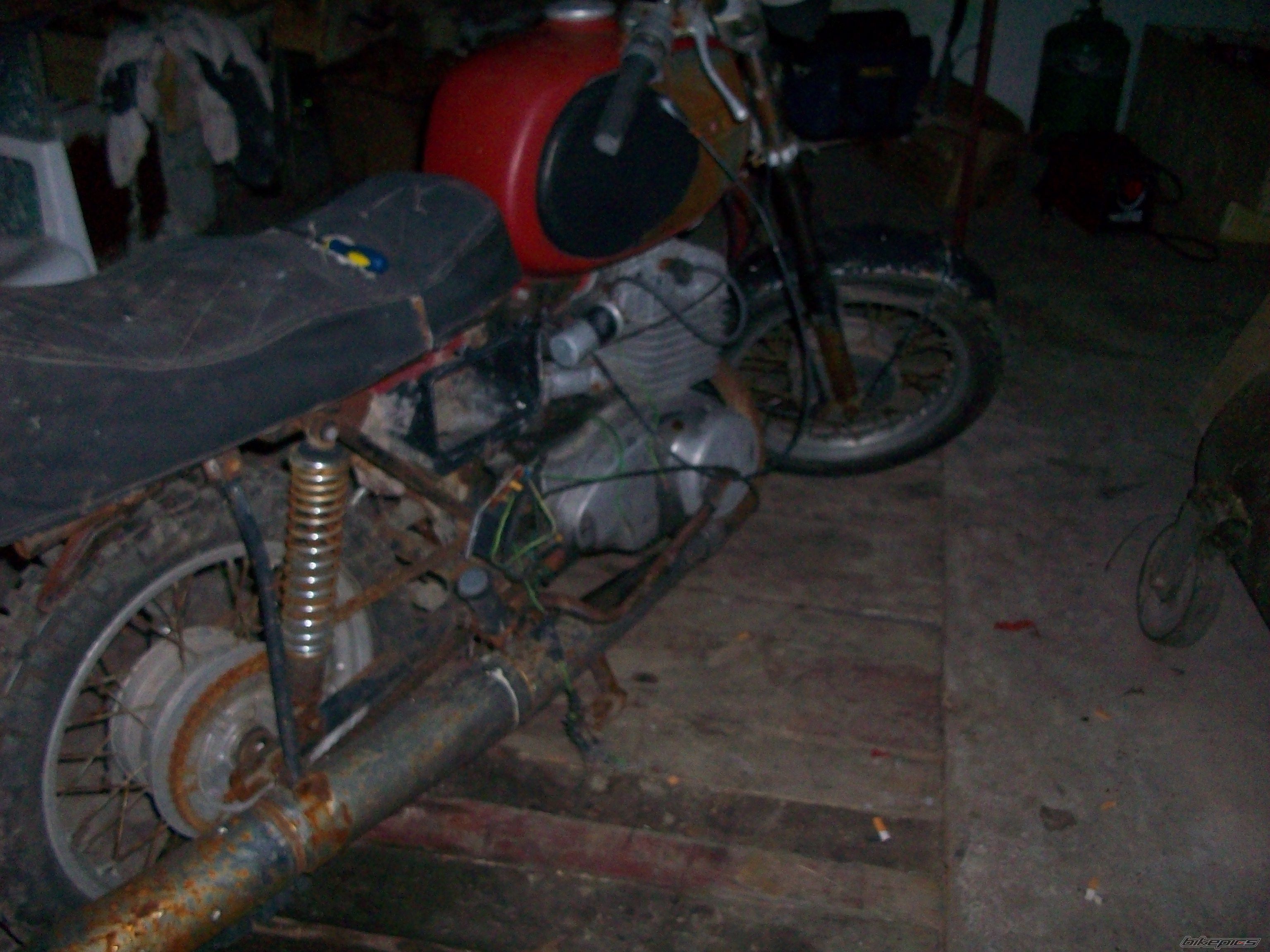 Photo 2428549