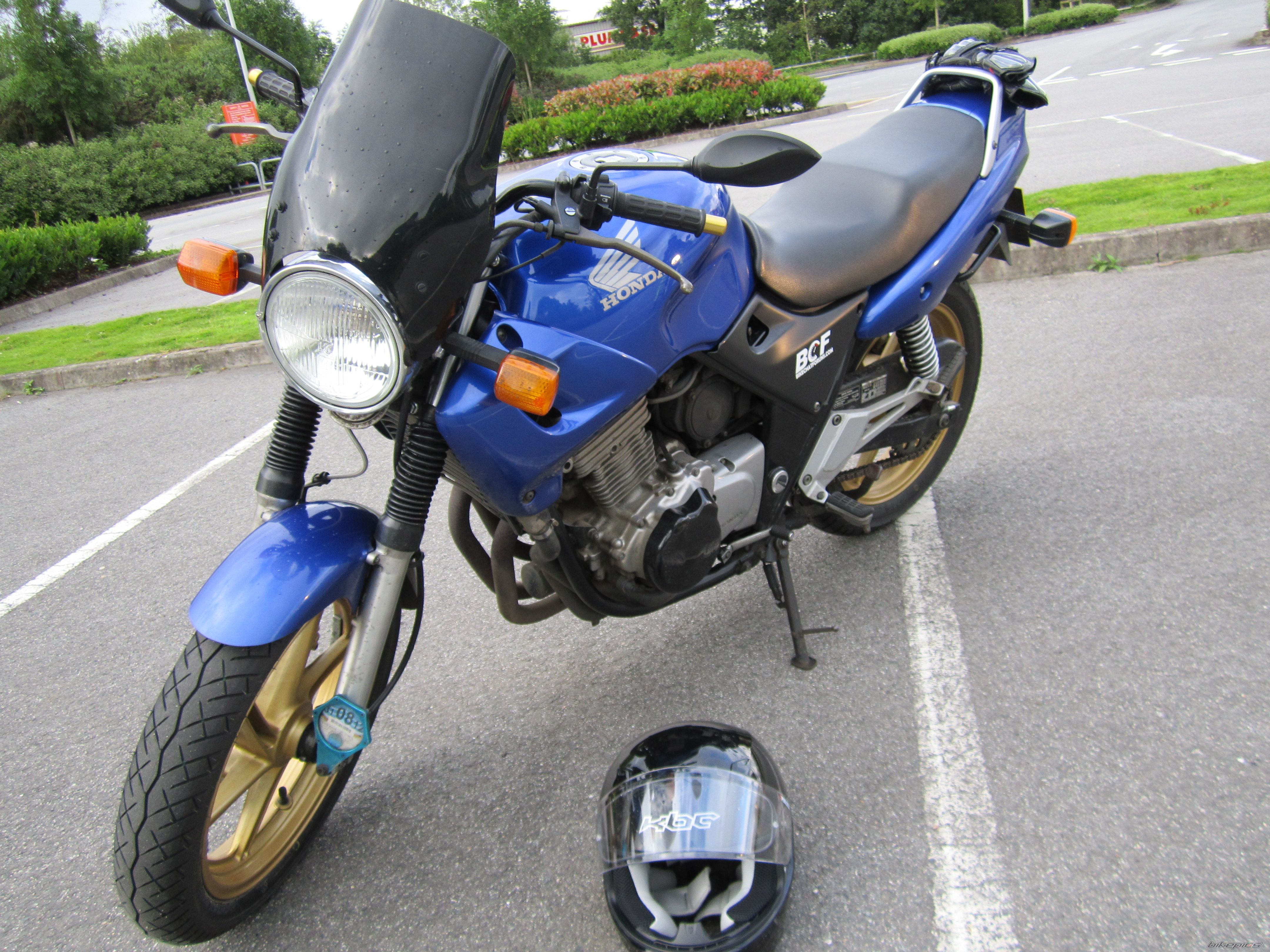 Photo 2428558