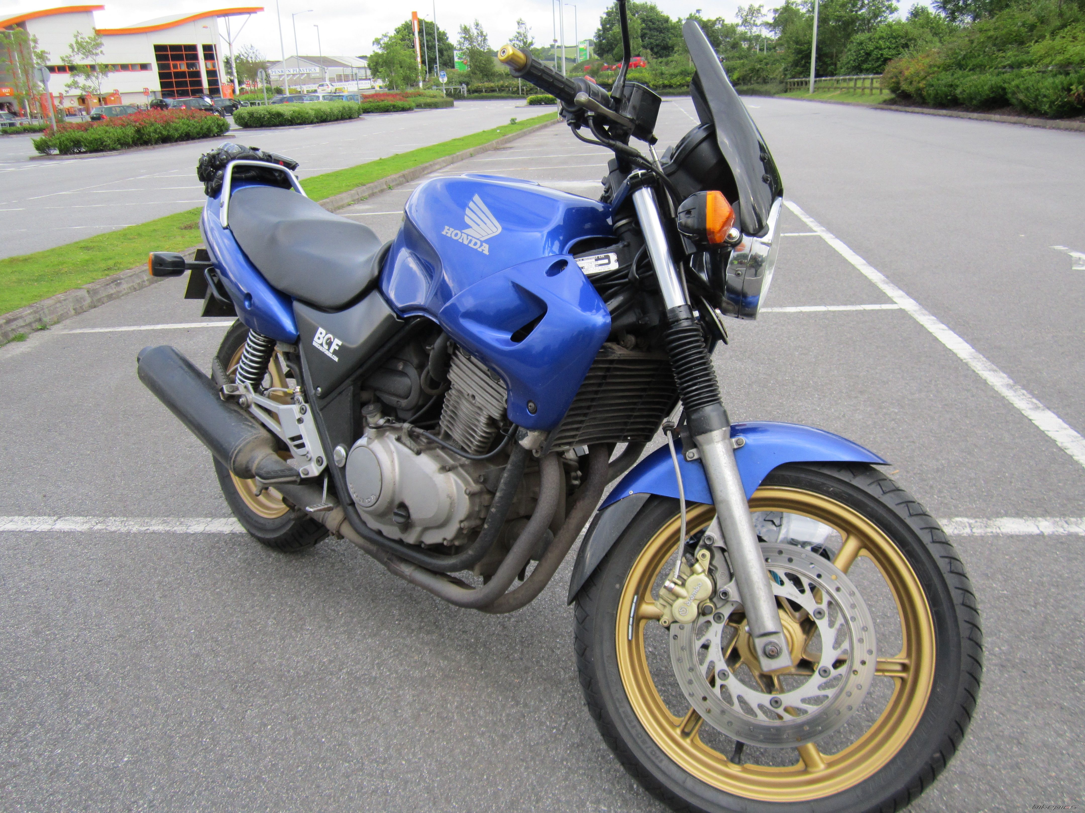 Photo 2428559