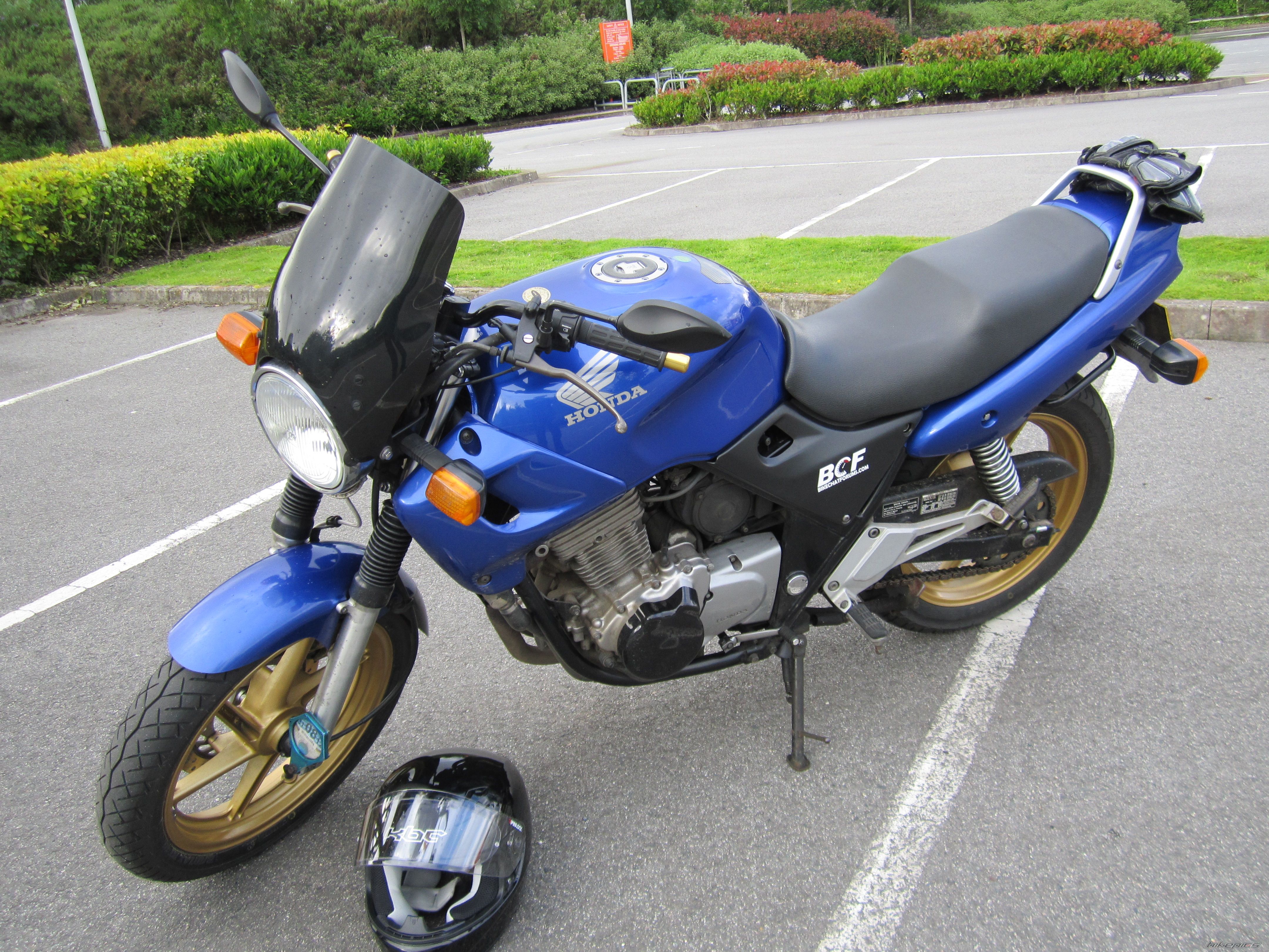 Photo 2428562