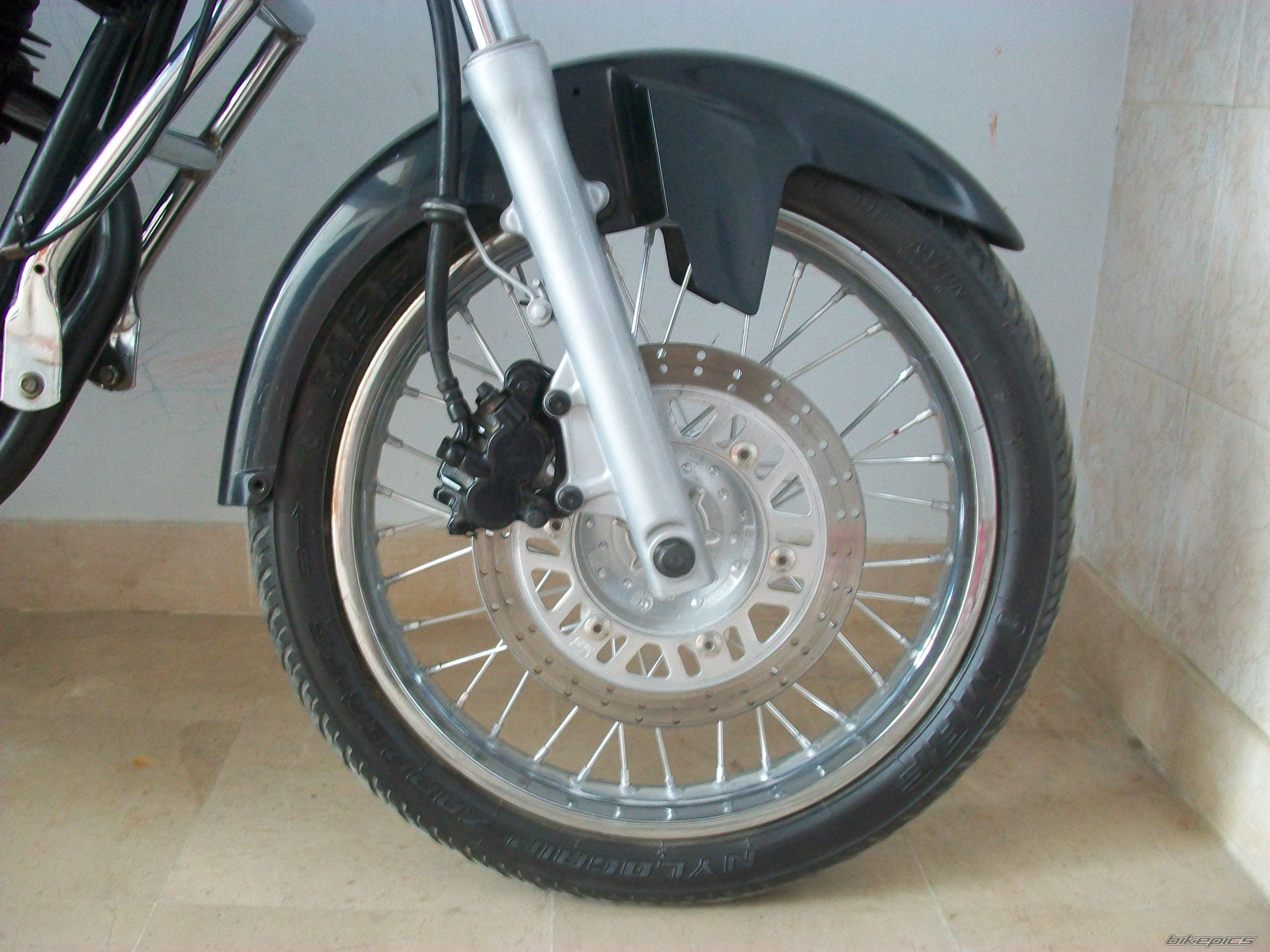 Photo 2428569