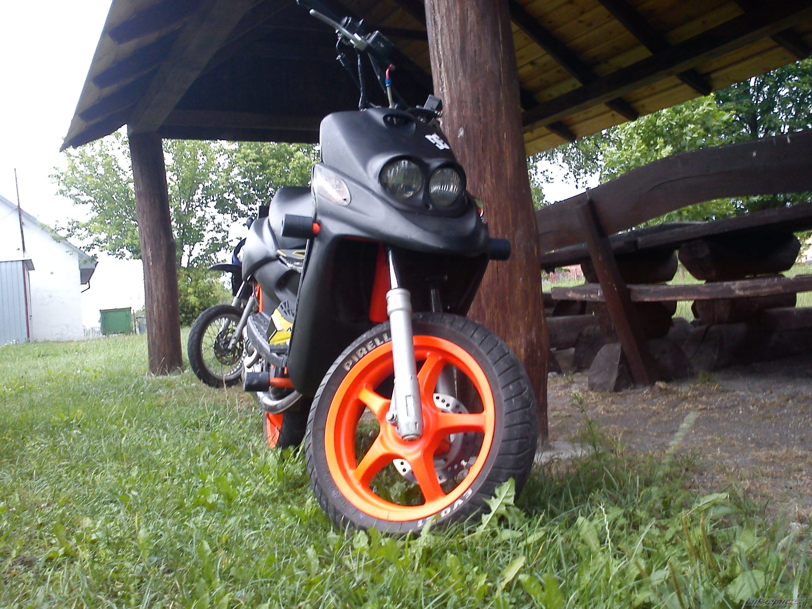 Photo 2428578