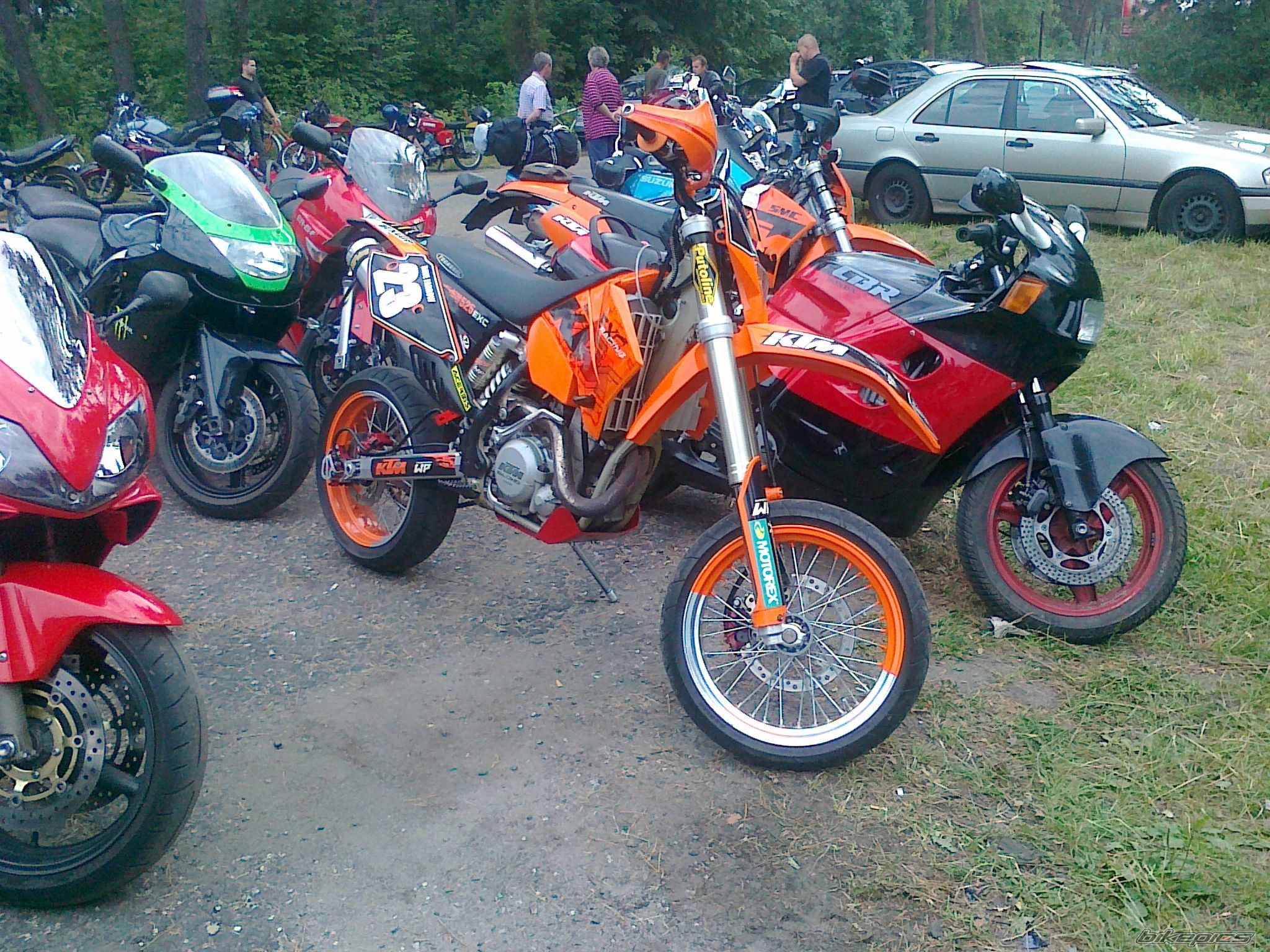 Photo 2428601