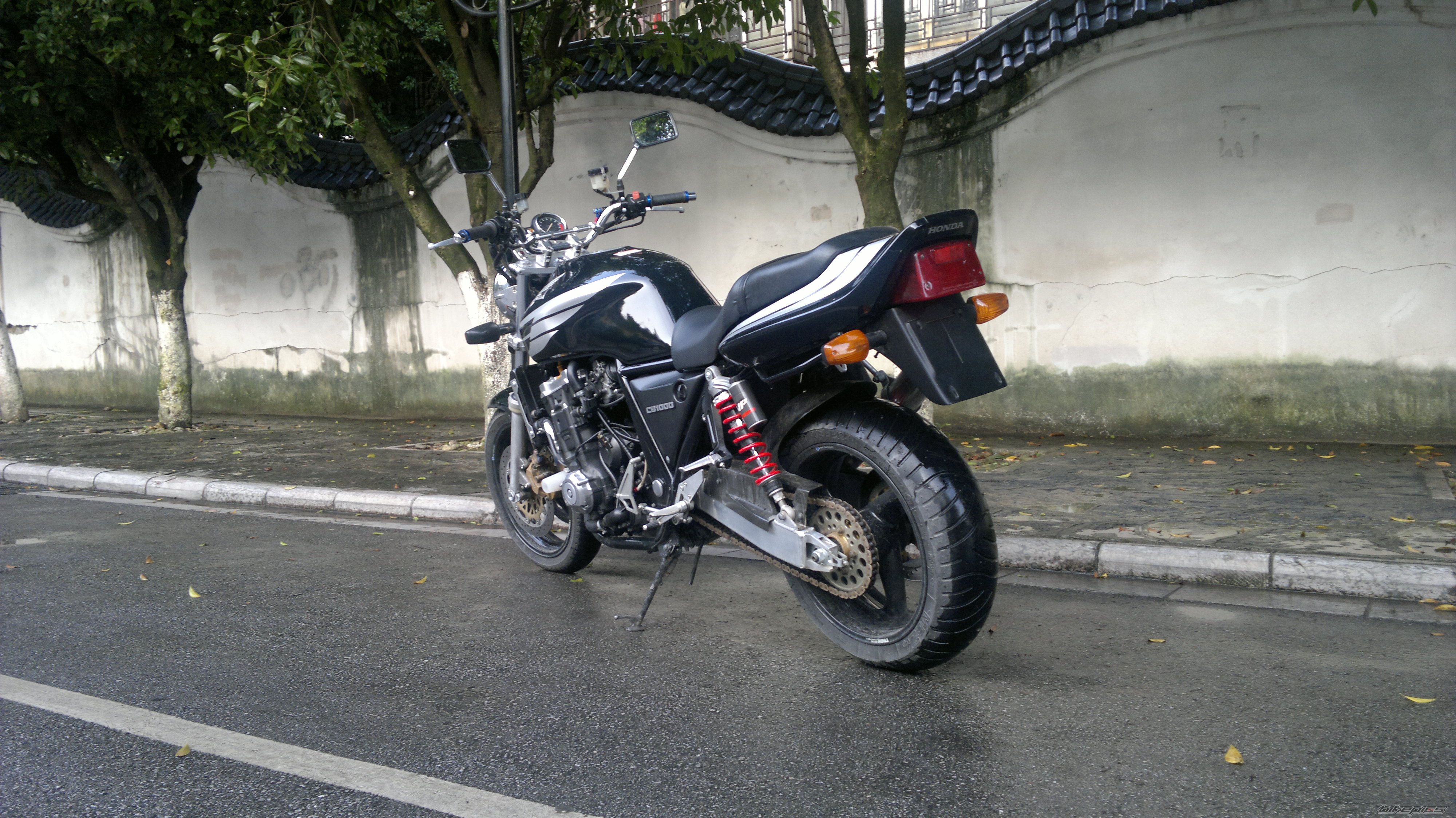 Photo 2428685