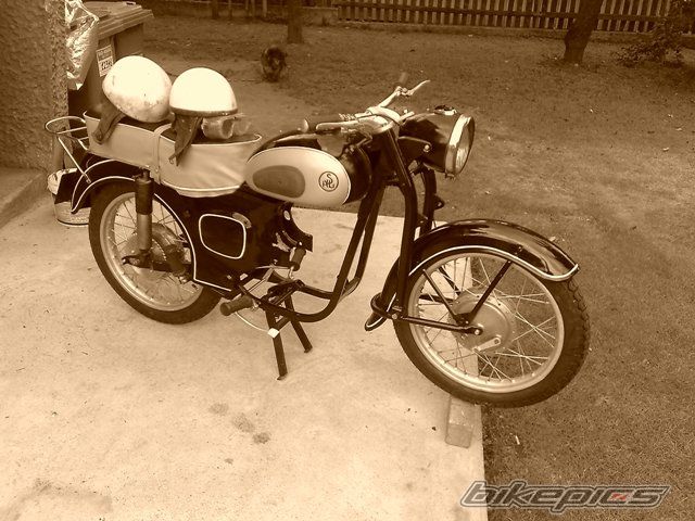 Photo 2428791
