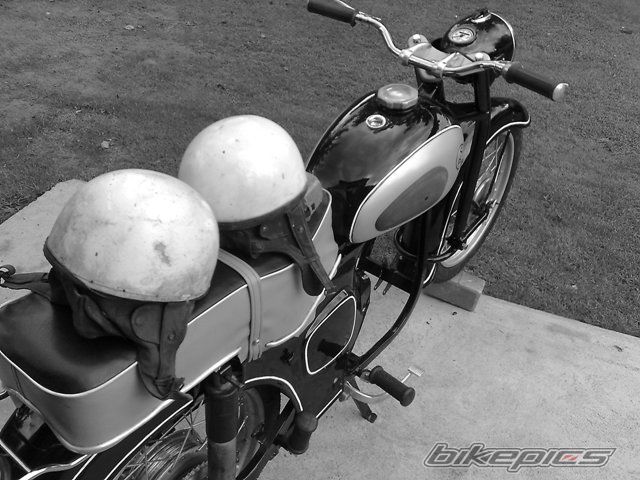 Photo 2428795