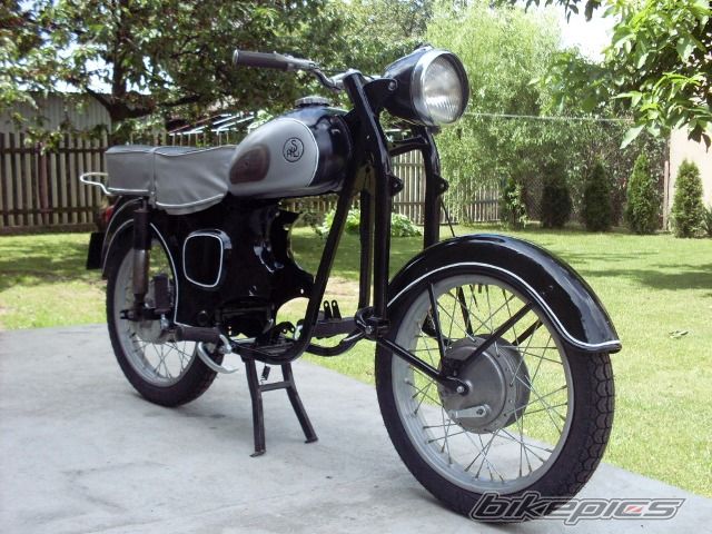 Photo 2428797