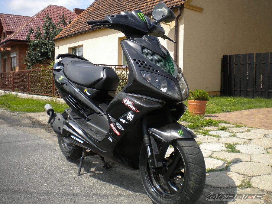 Photo 2428825