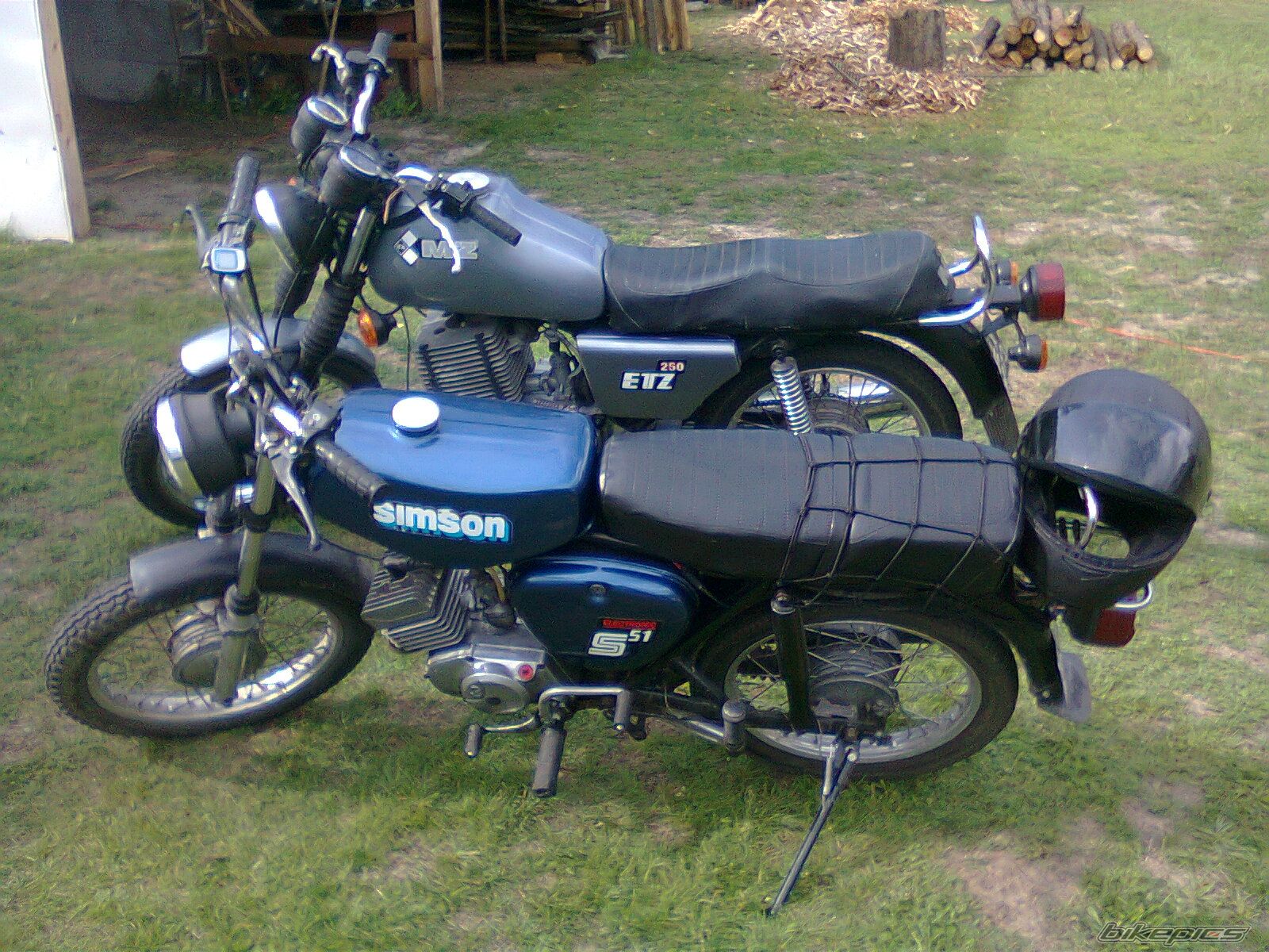 Photo 2428842