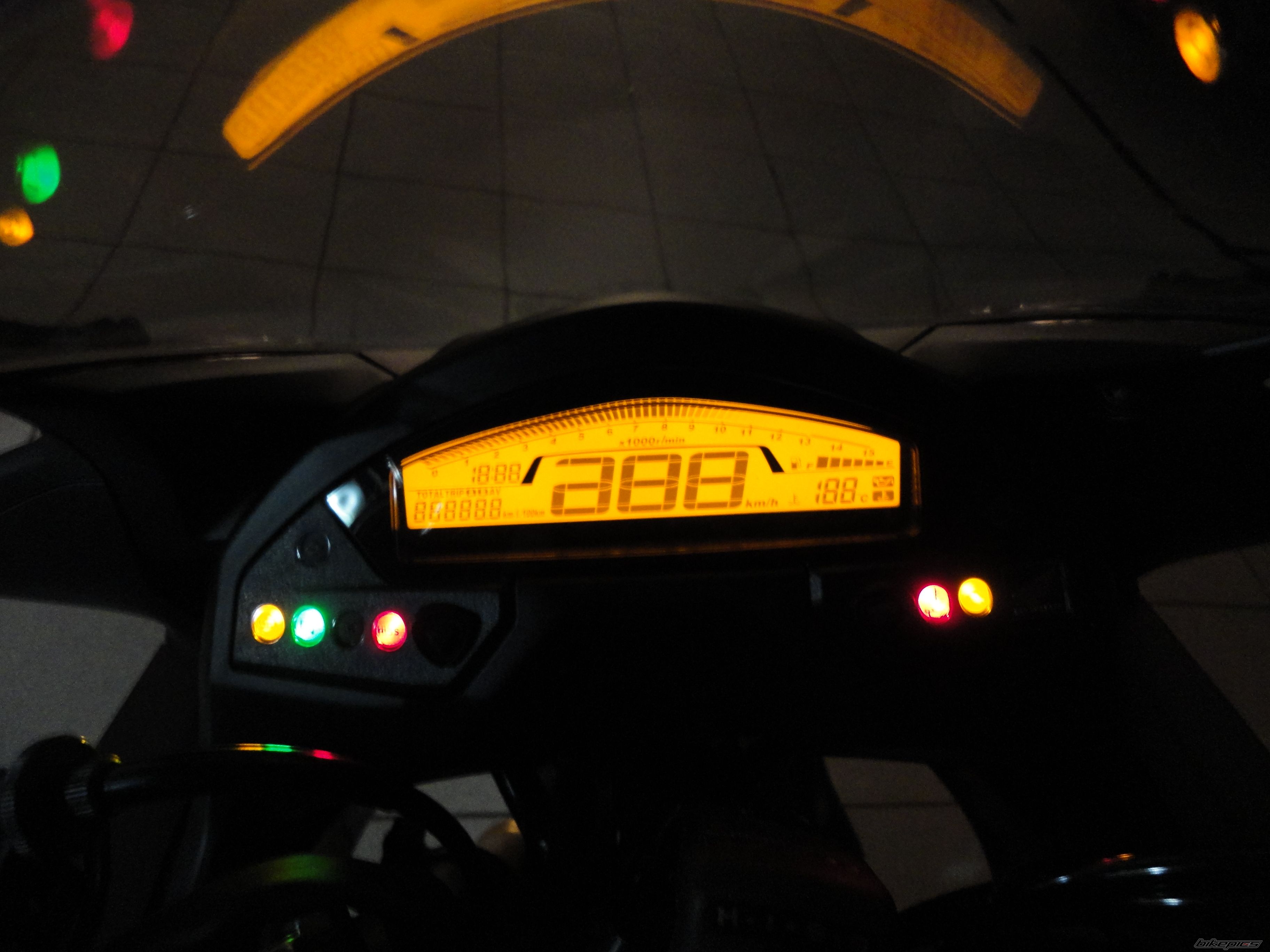 Photo 2428863