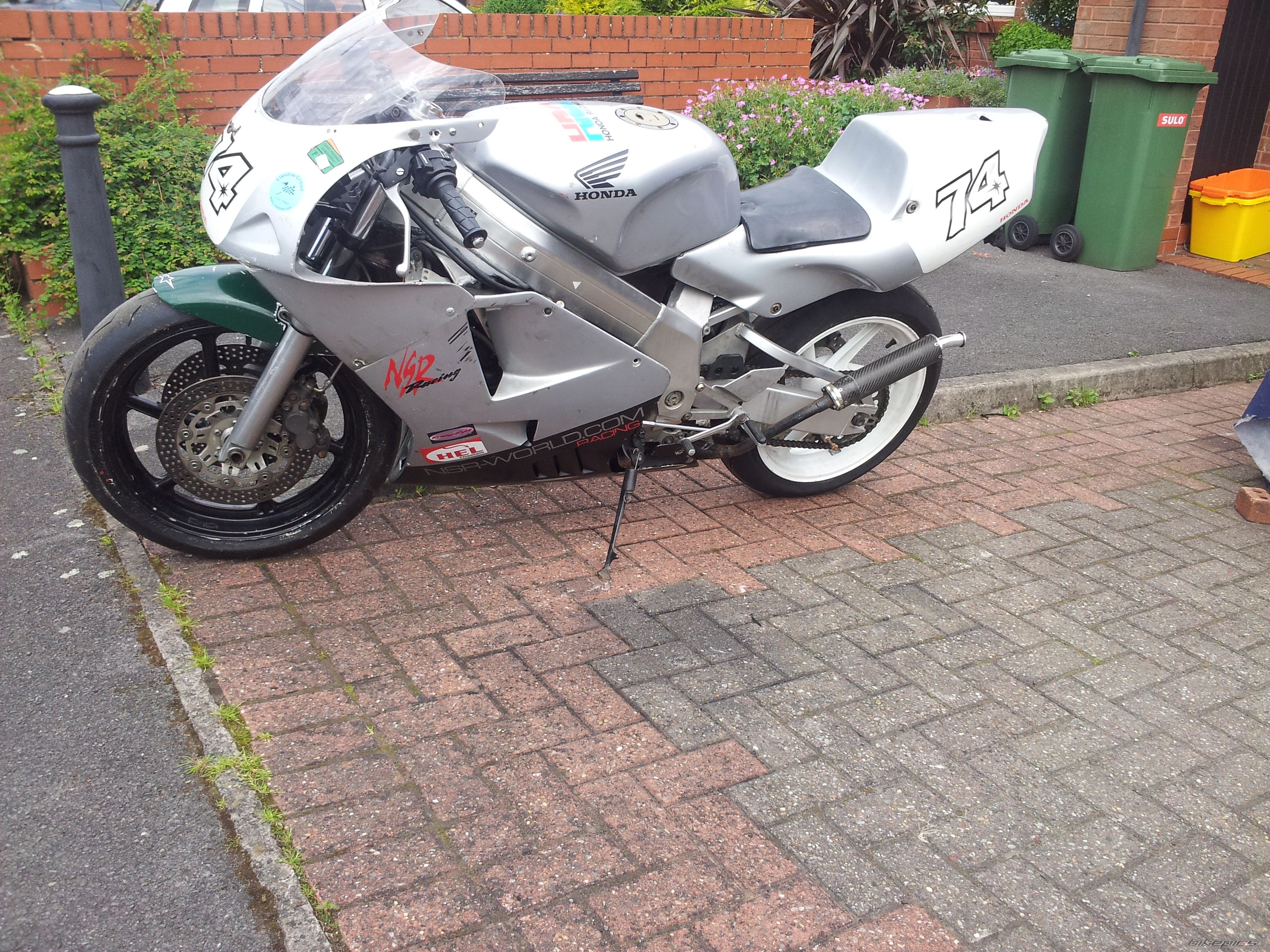 Photo 2428872