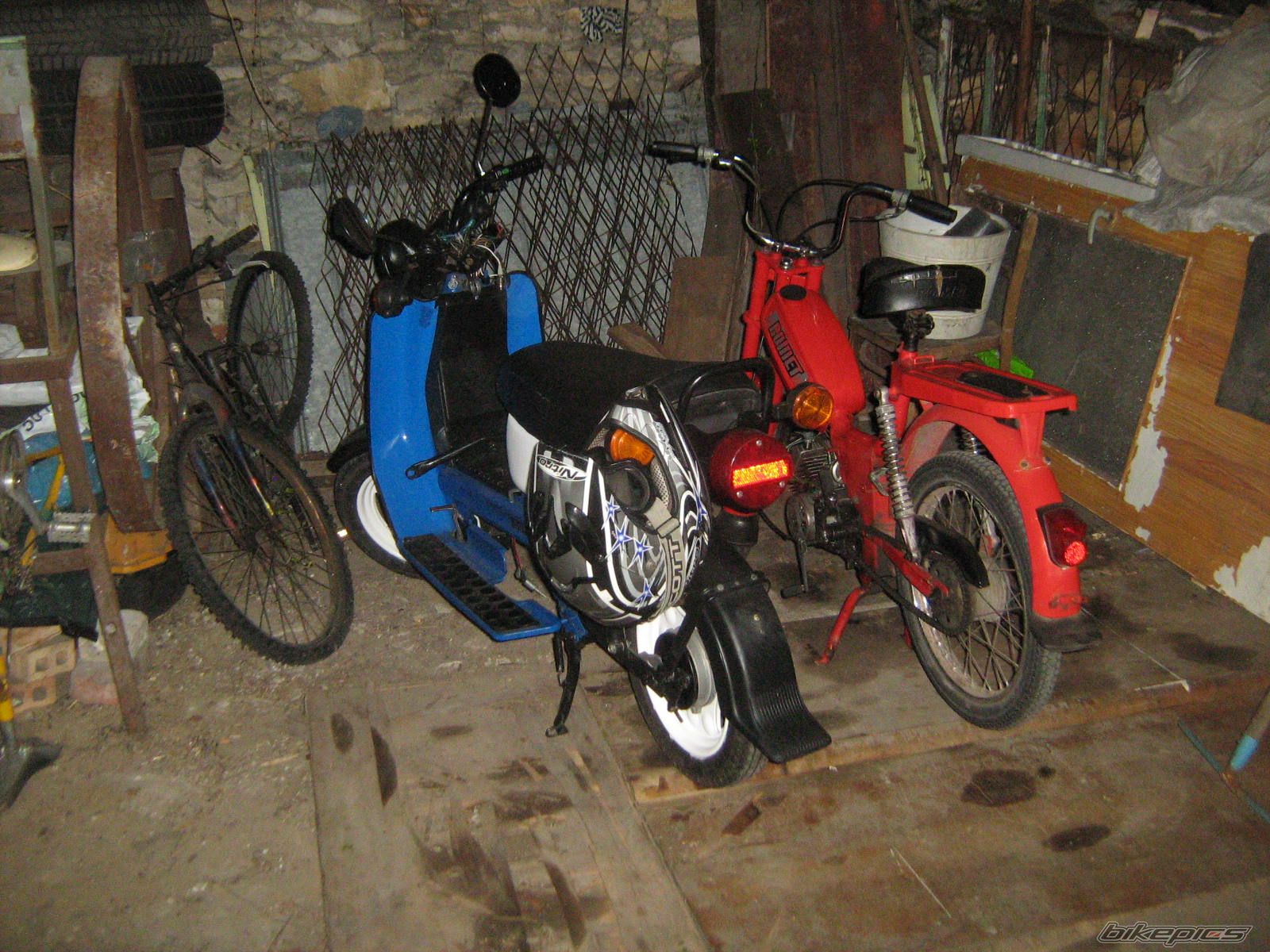 Photo 2428923