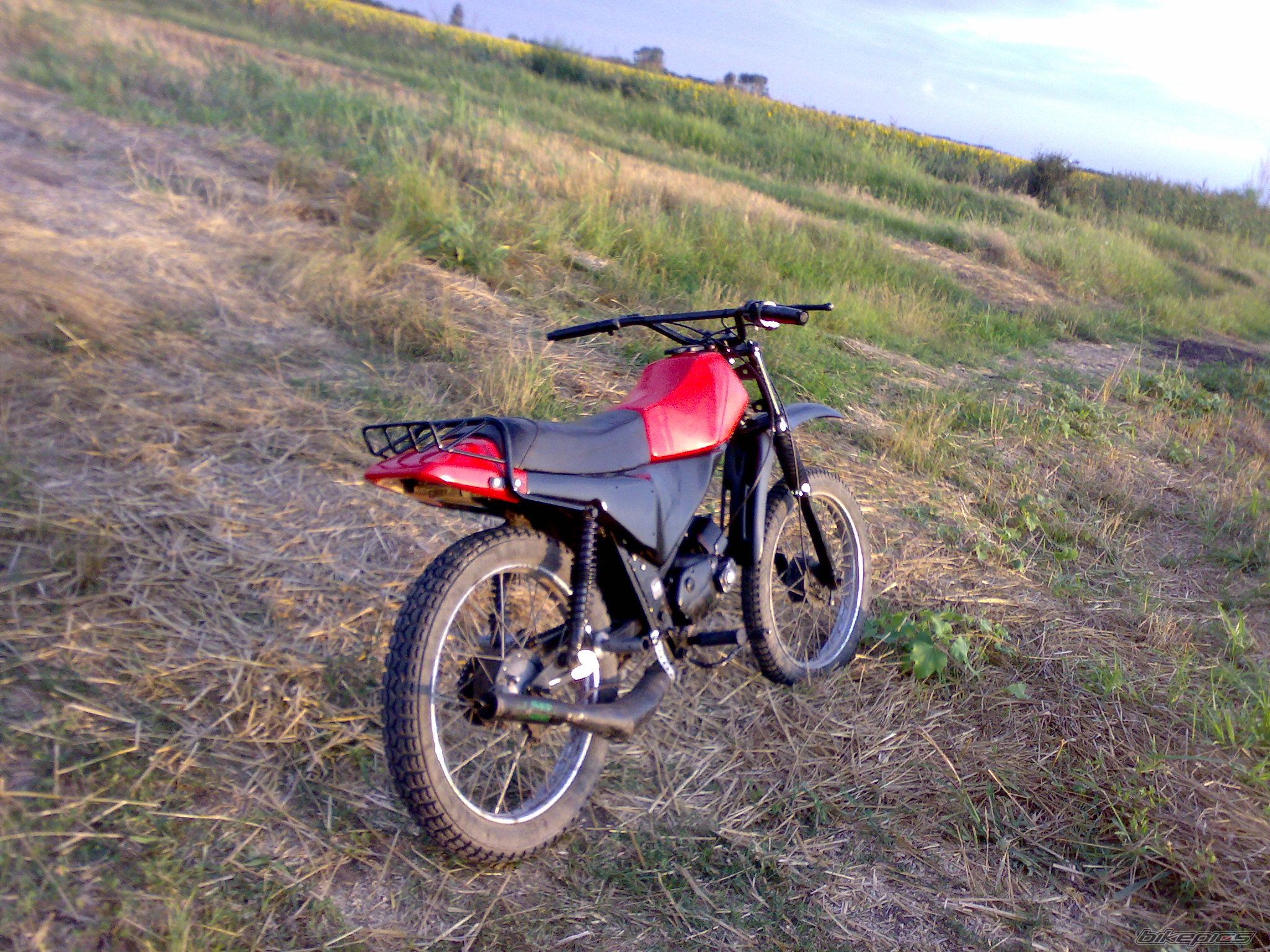 Photo 2428940