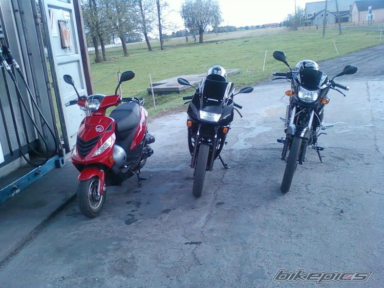 Photo 2429098