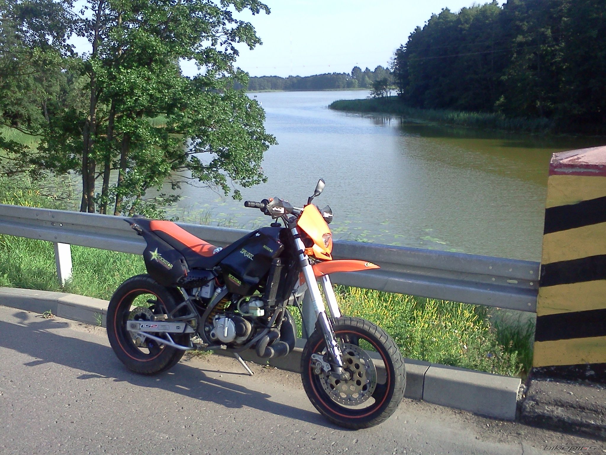 Photo 2429172