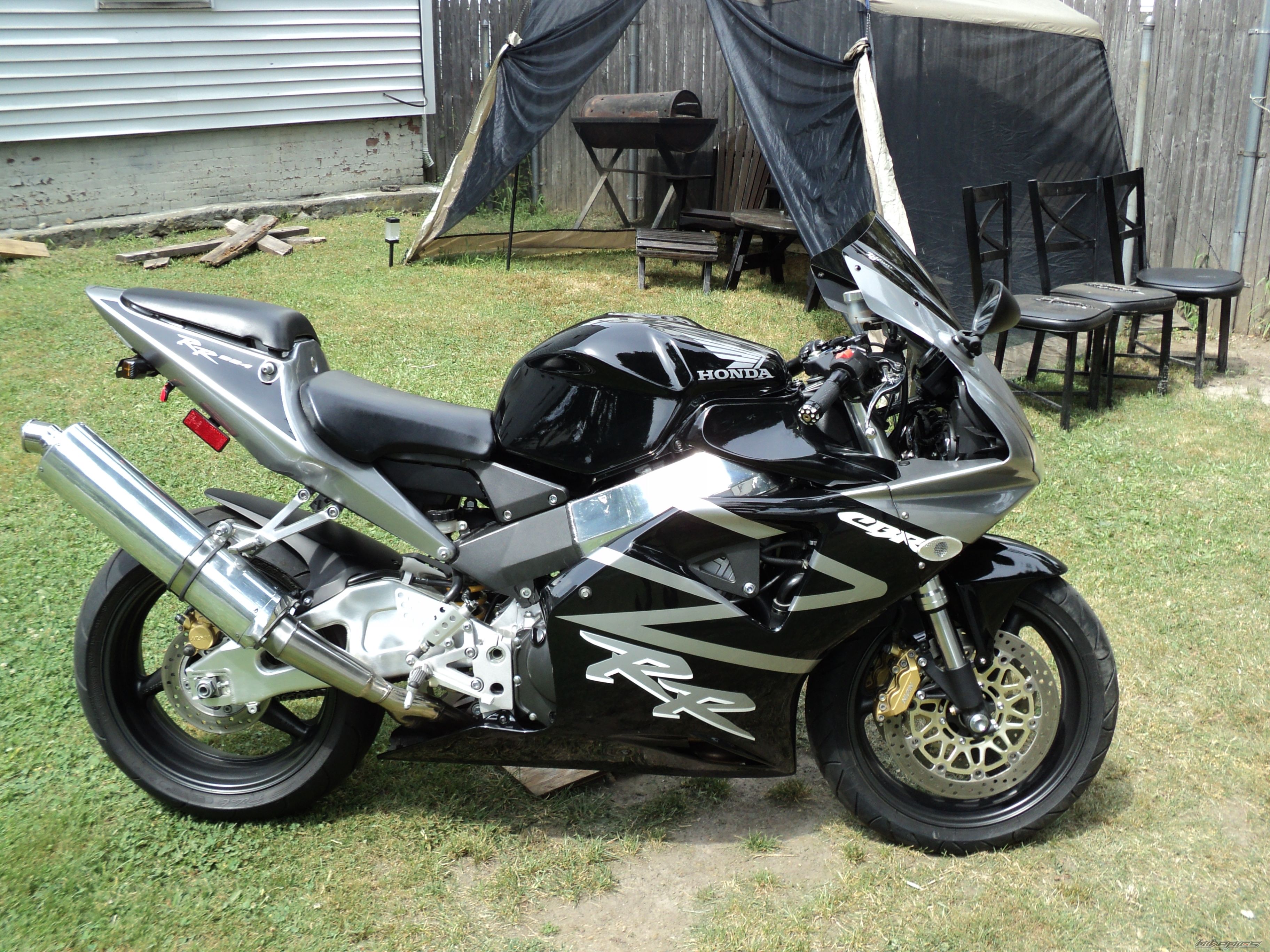 Photo 2429299