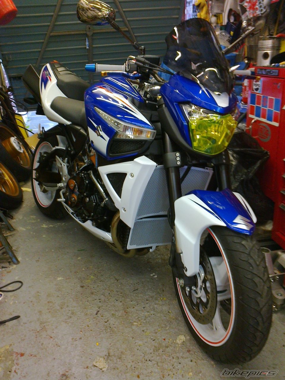 Photo 2429384