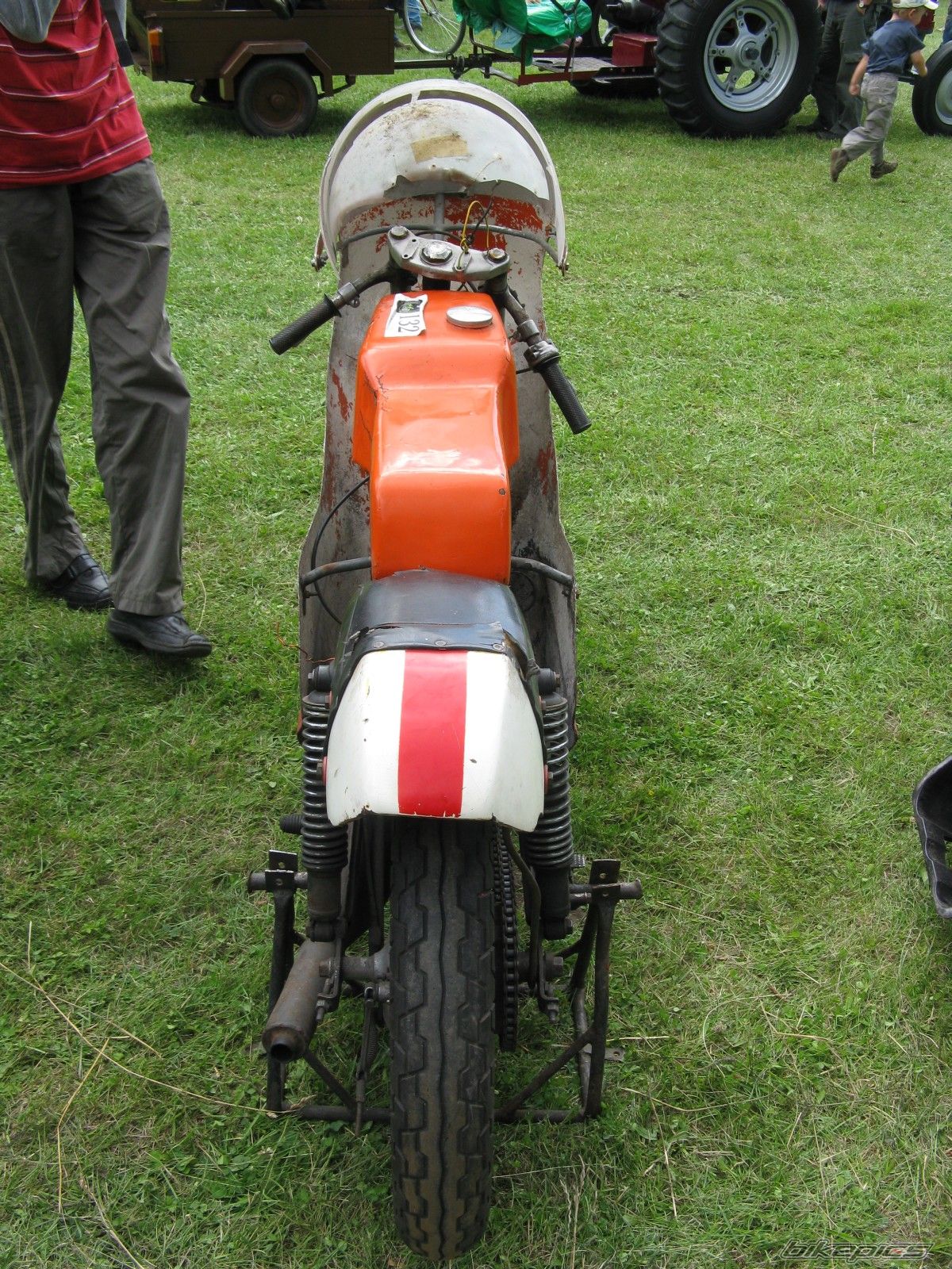 Photo 2429453