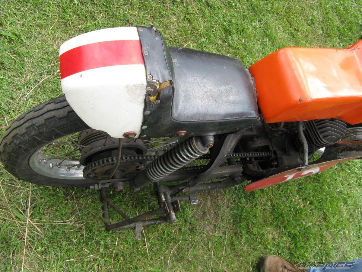 Photo 2429457