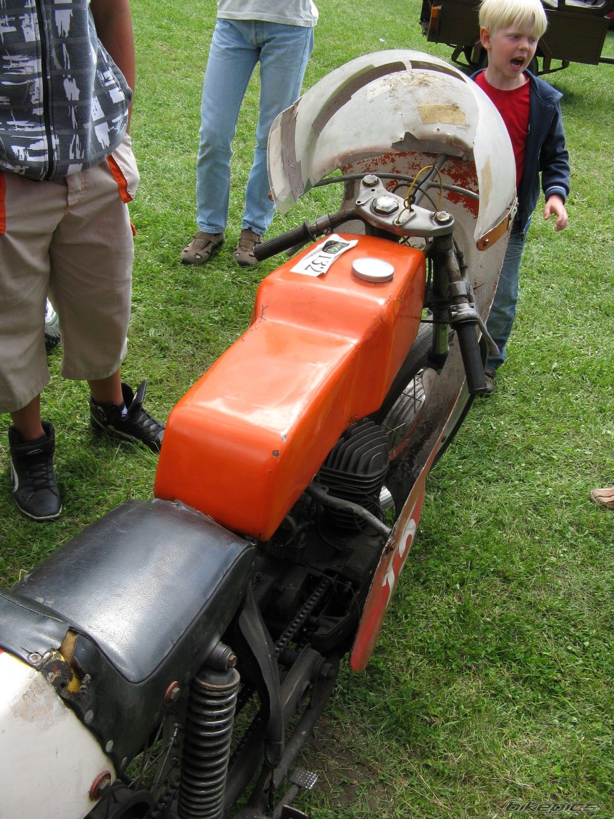 Photo 2429459