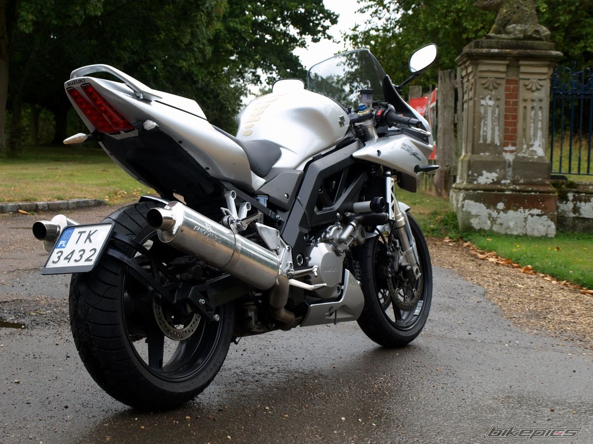 Photo 2429494