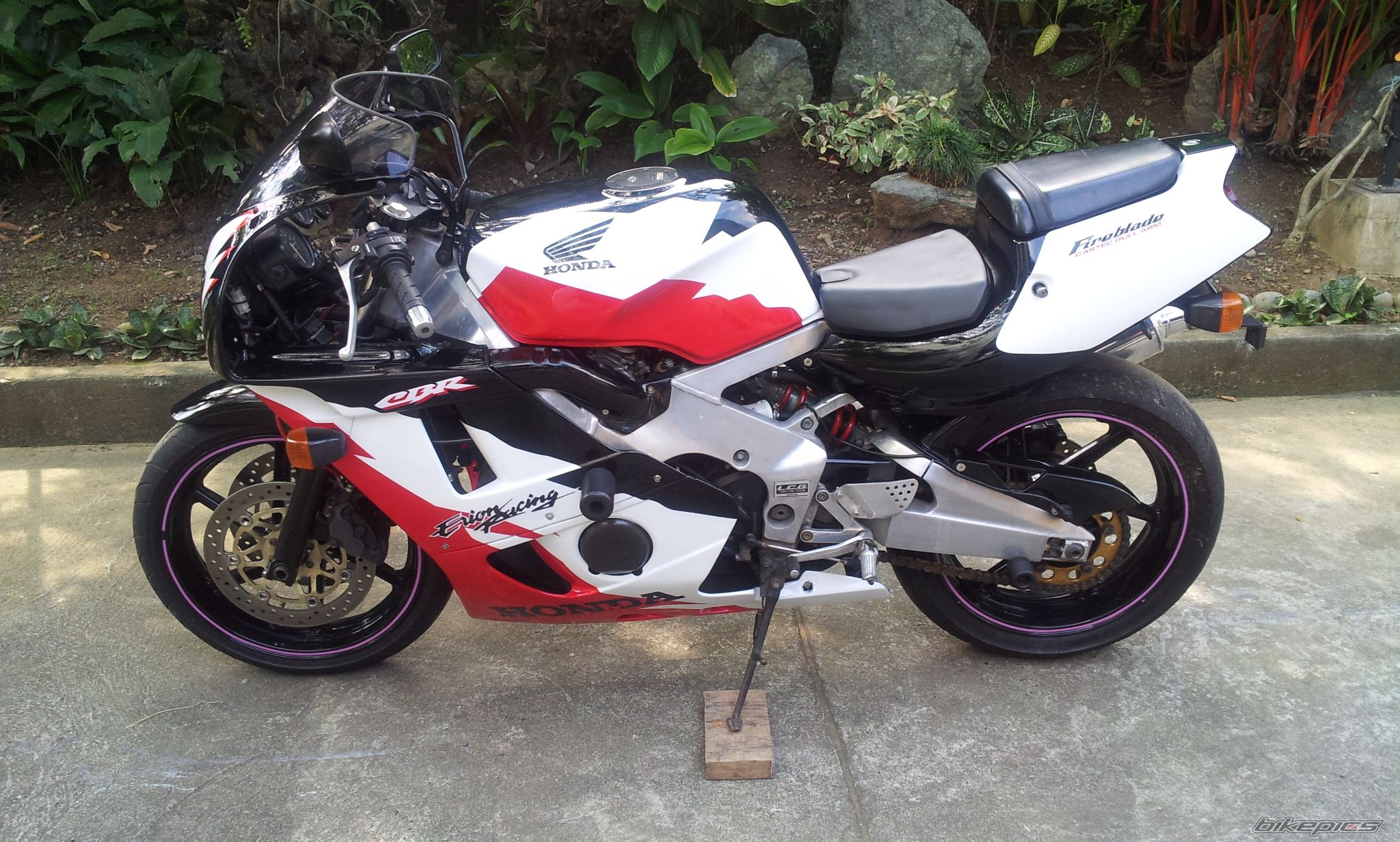 Photo 2429525