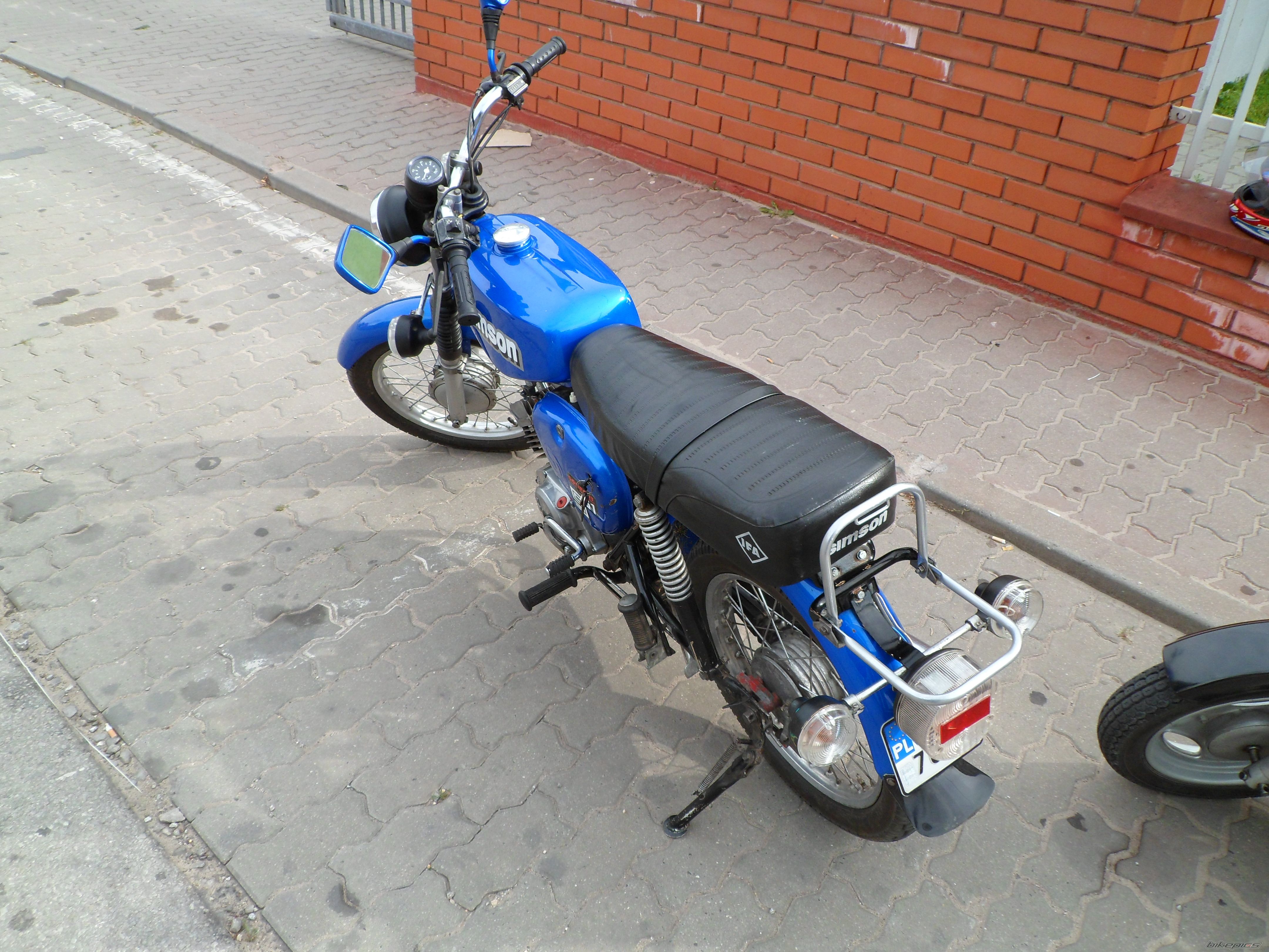 Photo 2429582