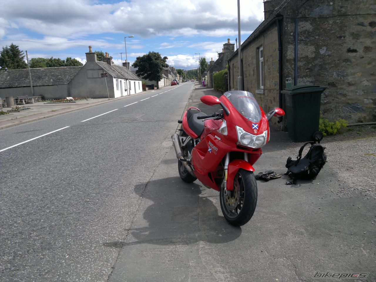 Photo 2429635