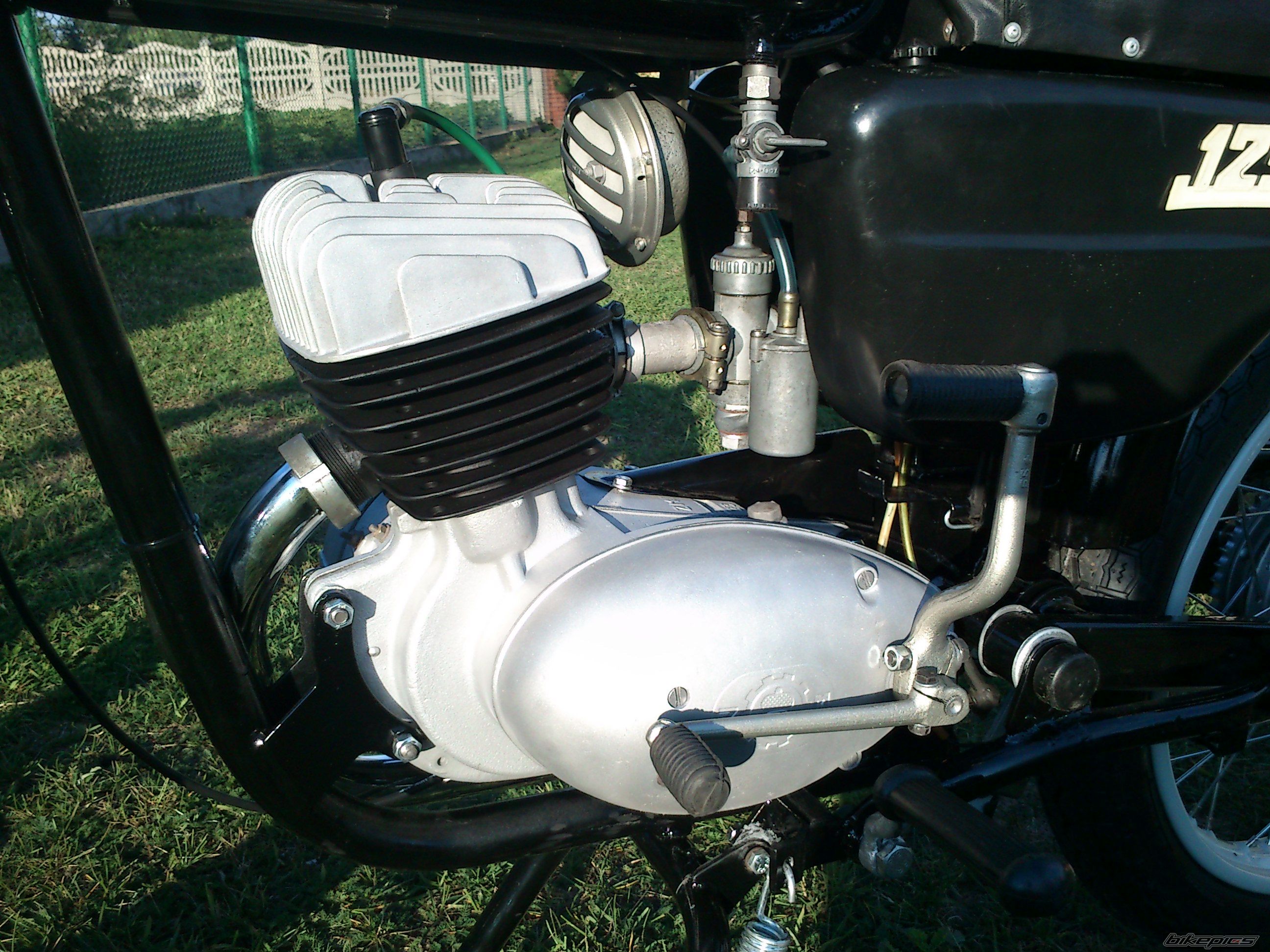 Photo 2429696