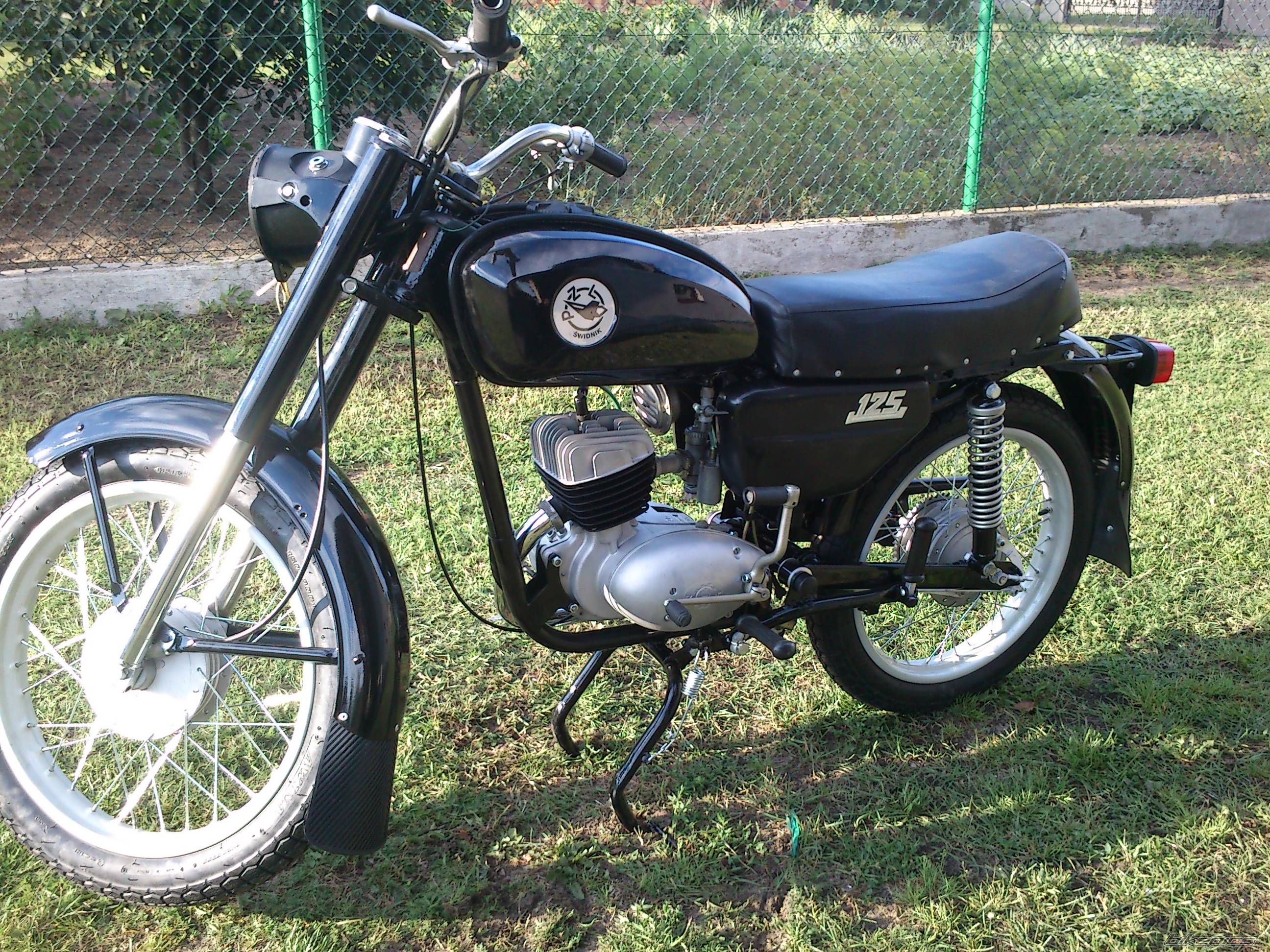 Photo 2429805