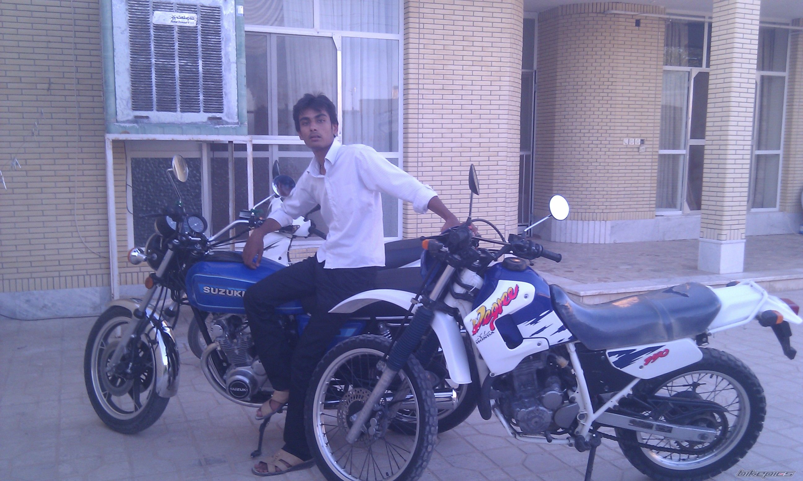 Photo 2430076